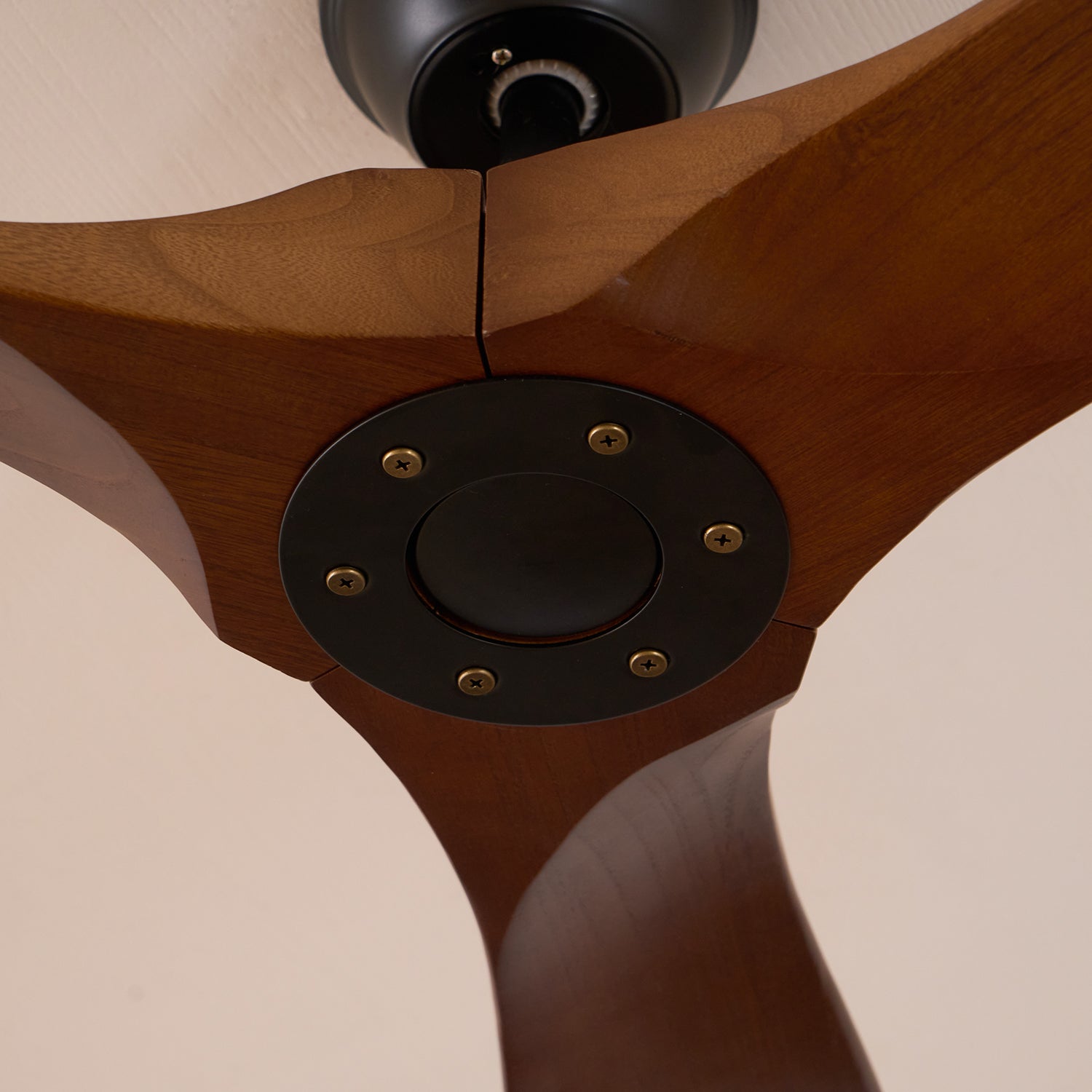 Ventilador de techo de madera Lorenna