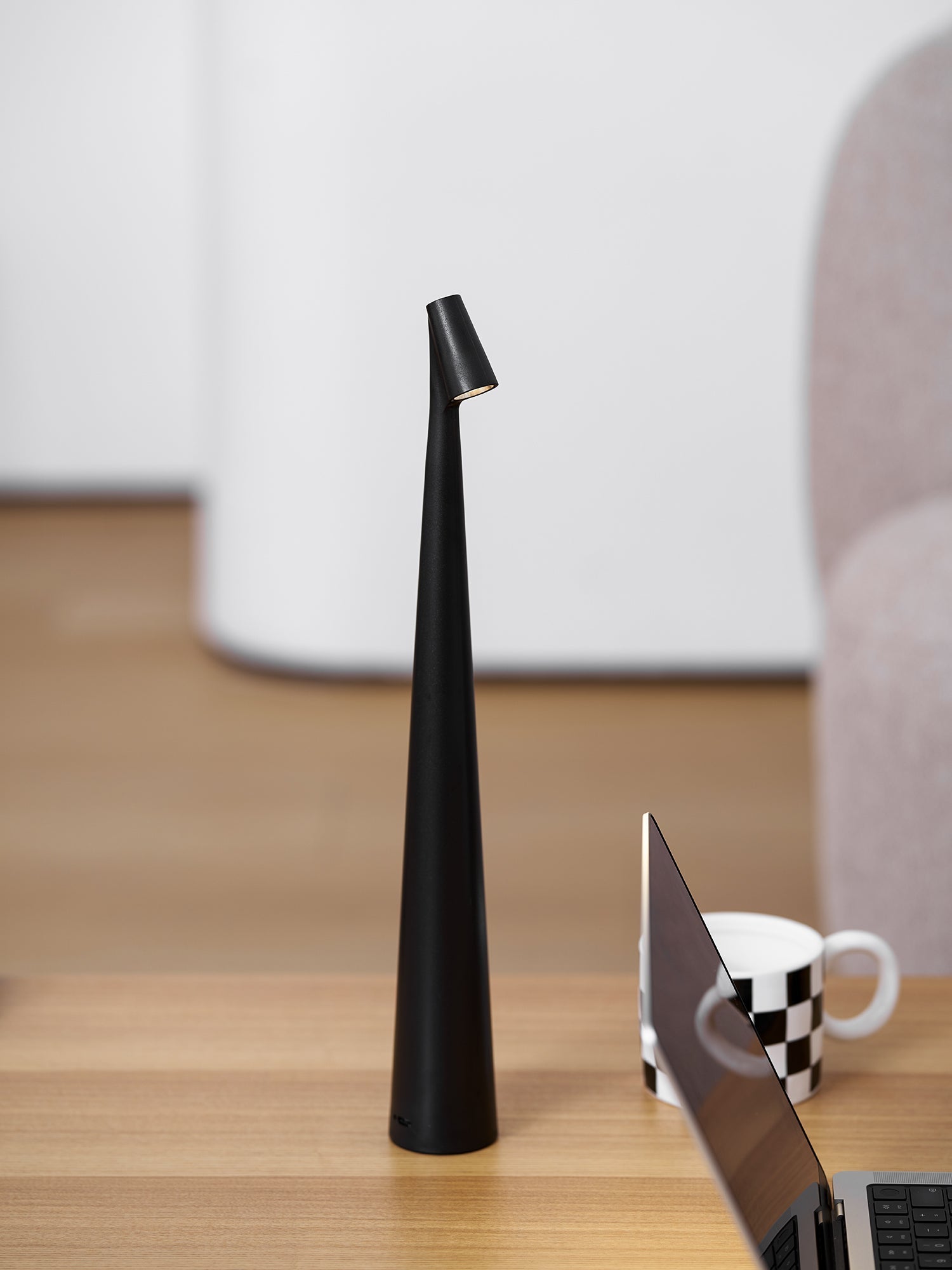 Lámpara de mesa Nubeora