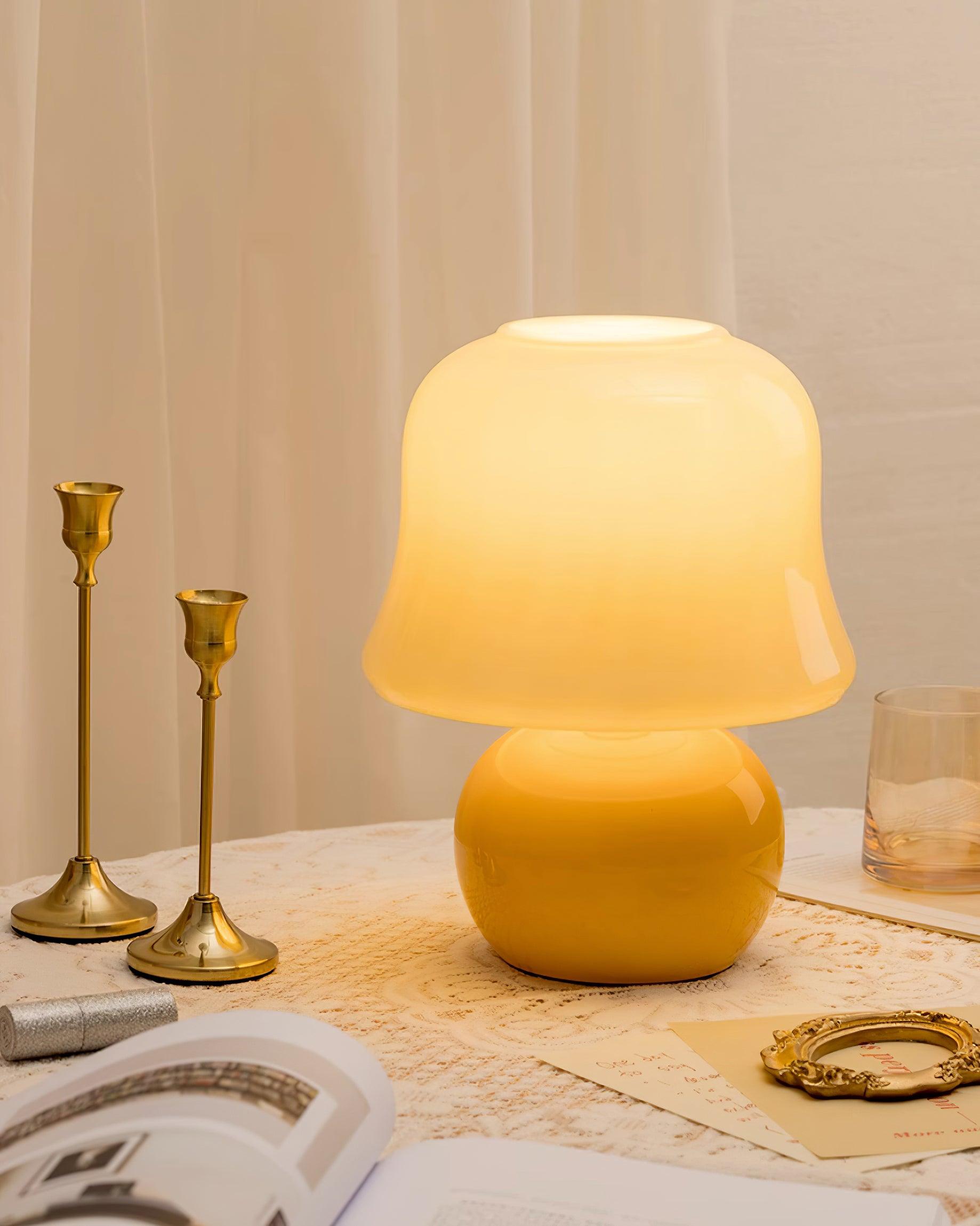 Lámpara de mesa tipo seta Cidel