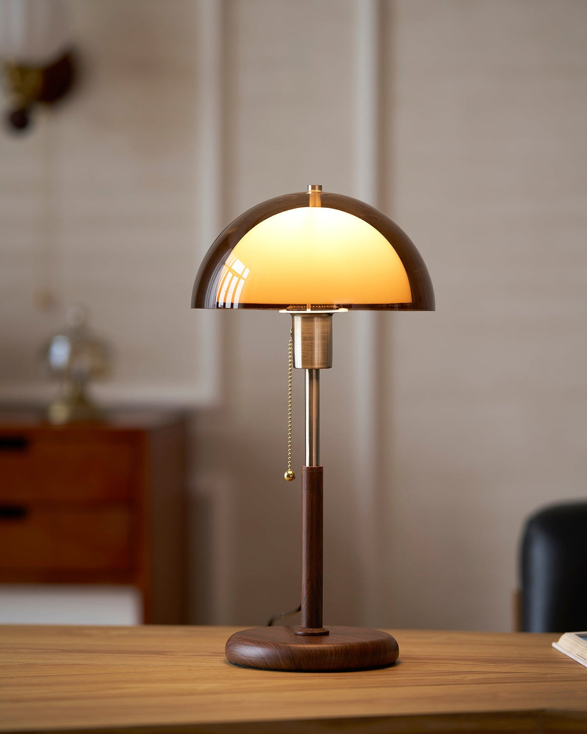 Lámpara de mesa retro Monteorio
