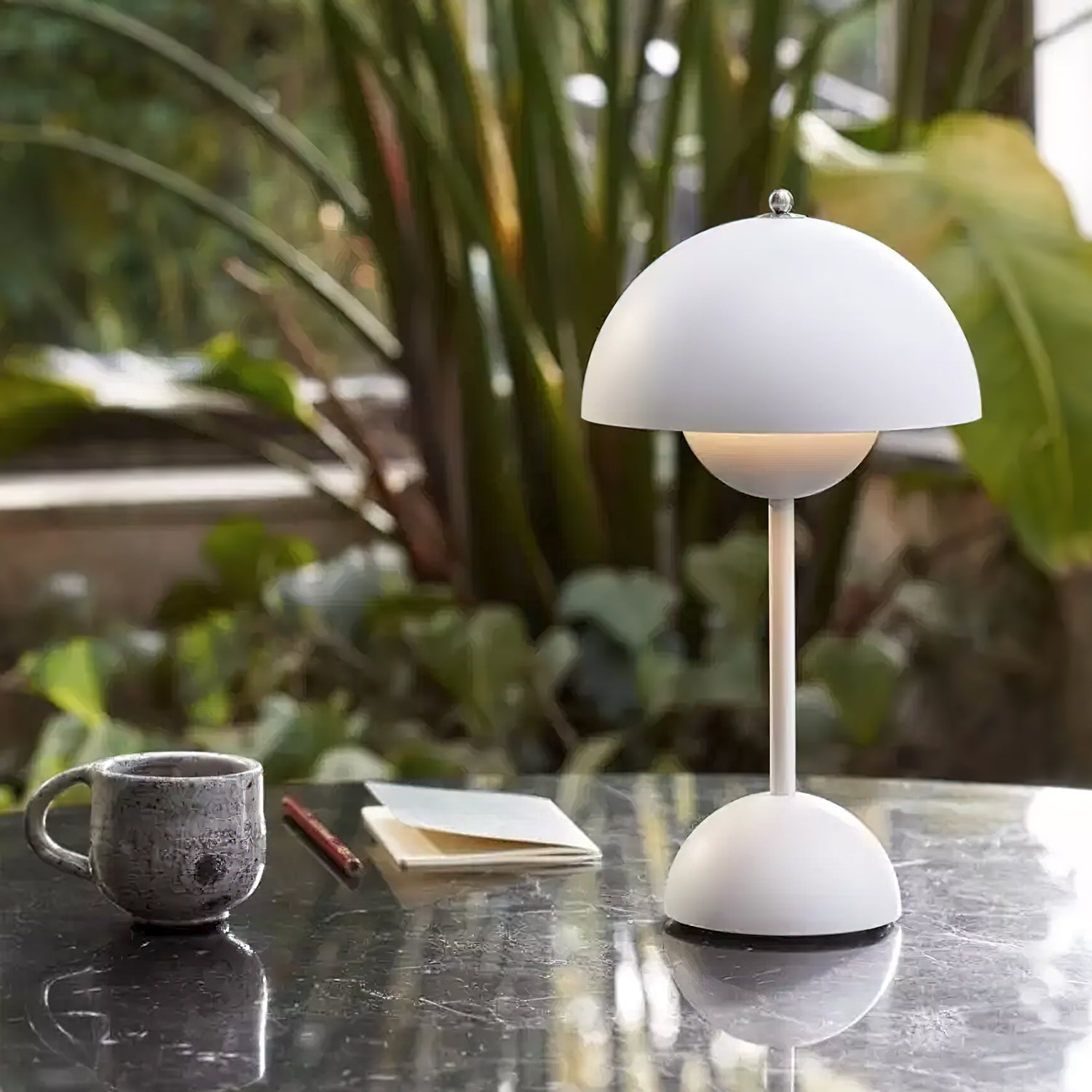 Lámpara de mesa exterior Lirio