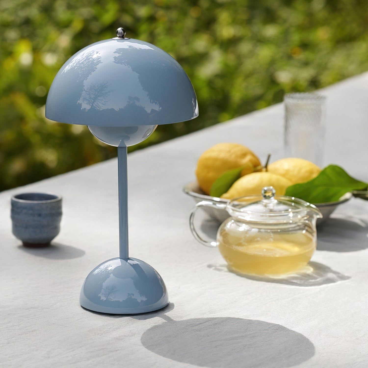 Lámpara de mesa exterior Lirio