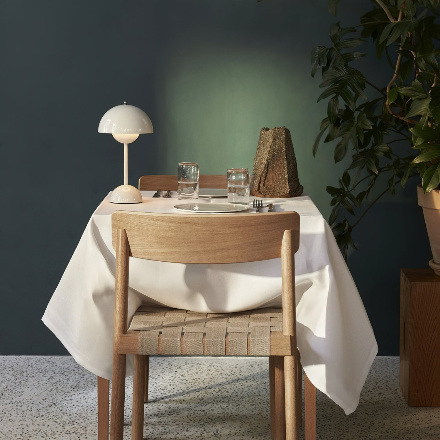 Lámpara de mesa exterior Lirio