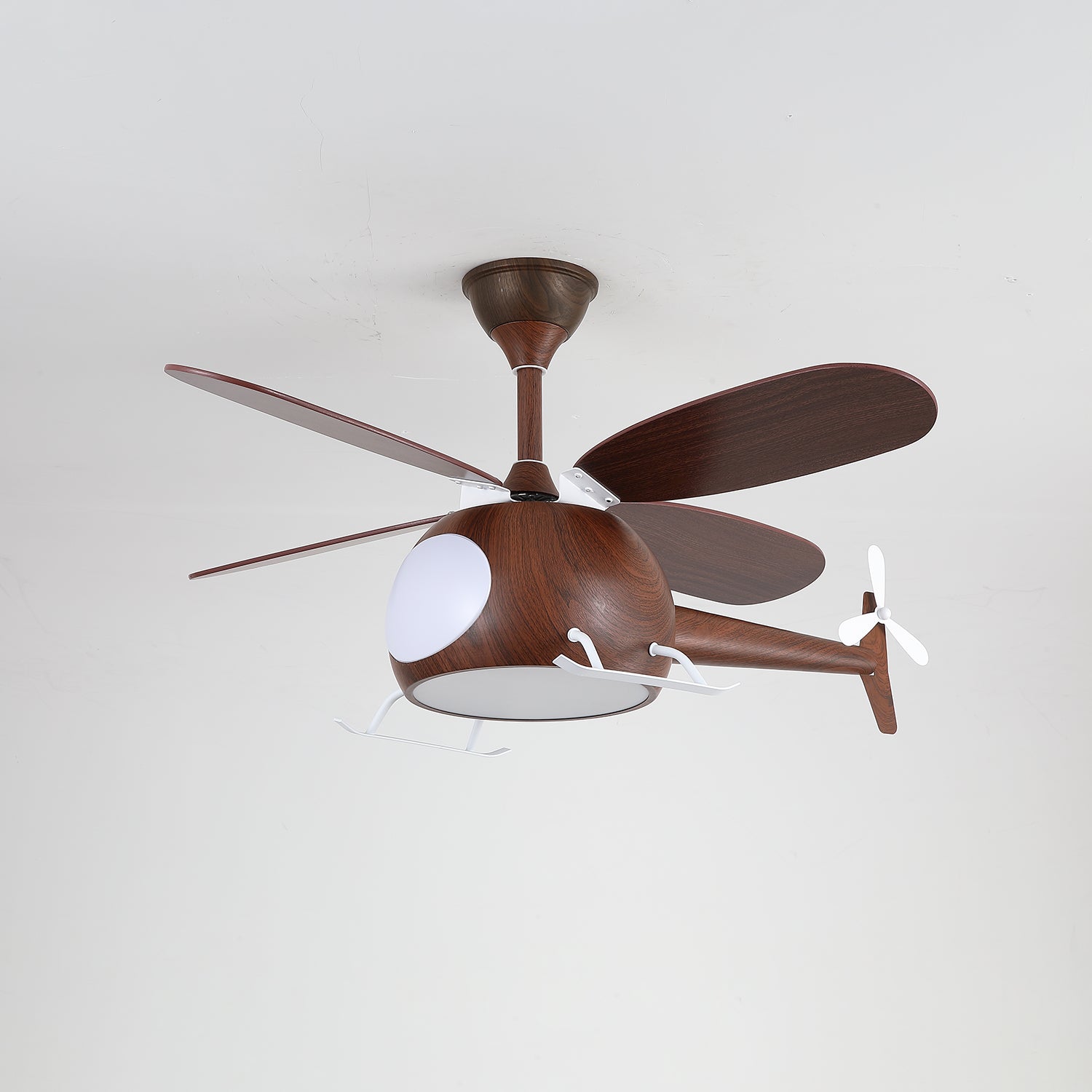 Ventilador de techo Jaraiso con forma de helicóptero
