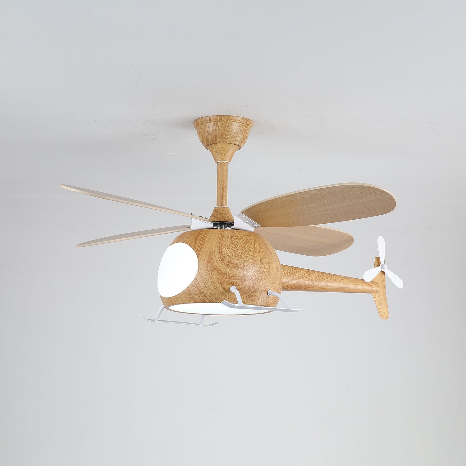 Ventilador de techo Jaraiso con forma de helicóptero