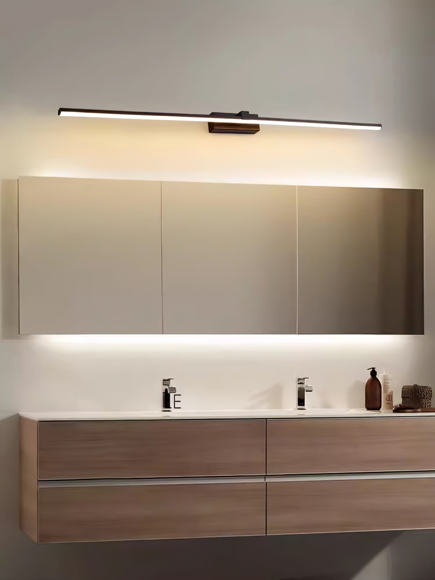 Aplique de pared lineal Ondaava
