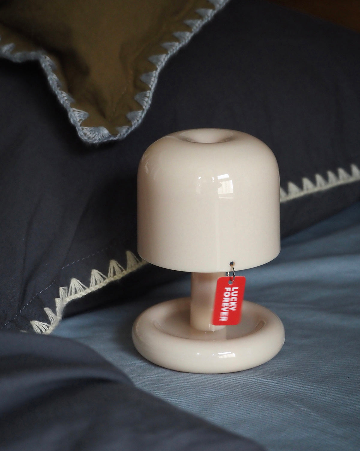 Lámpara de mesa tipo seta Fevelia