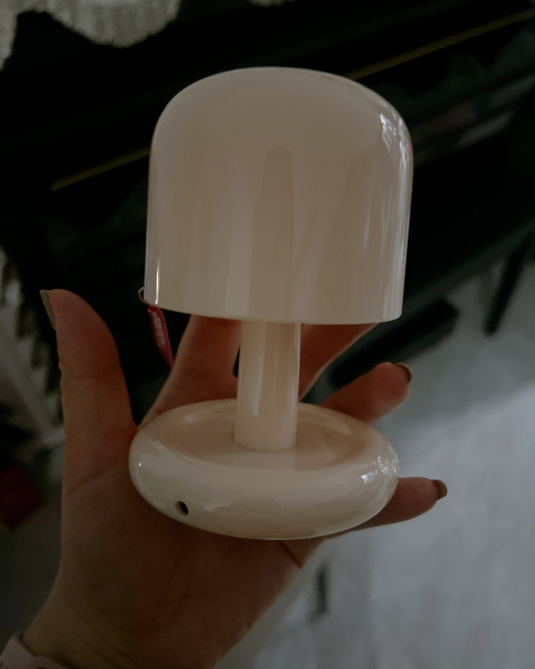 Lámpara de mesa tipo seta Fevelia