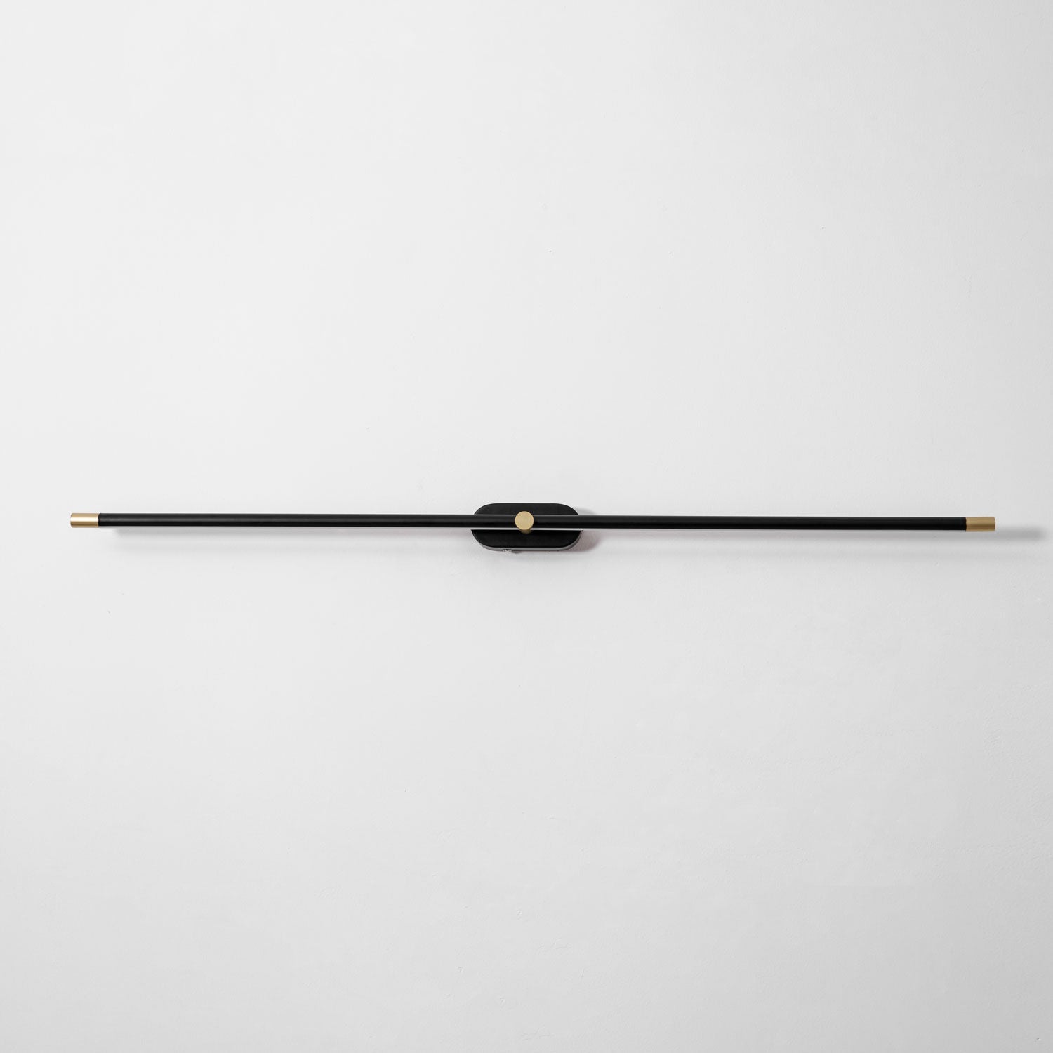 Aplique de pared lineal Coraio