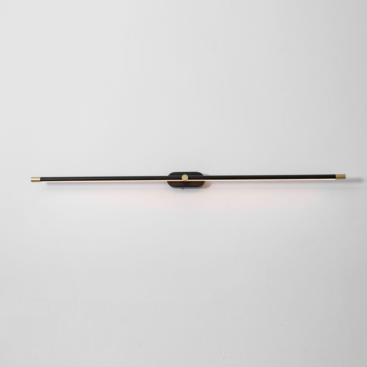 Aplique de pared lineal Coraio