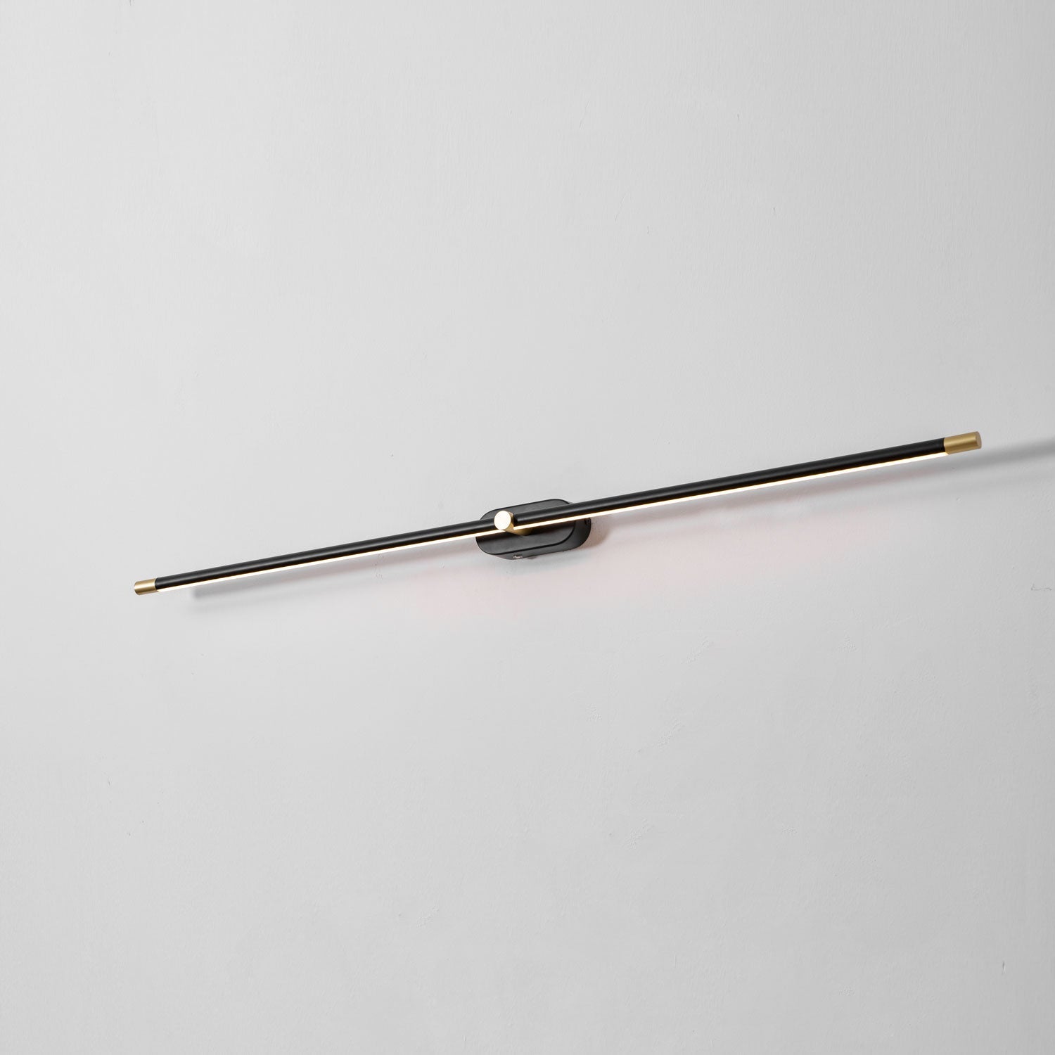 Aplique de pared lineal Coraio