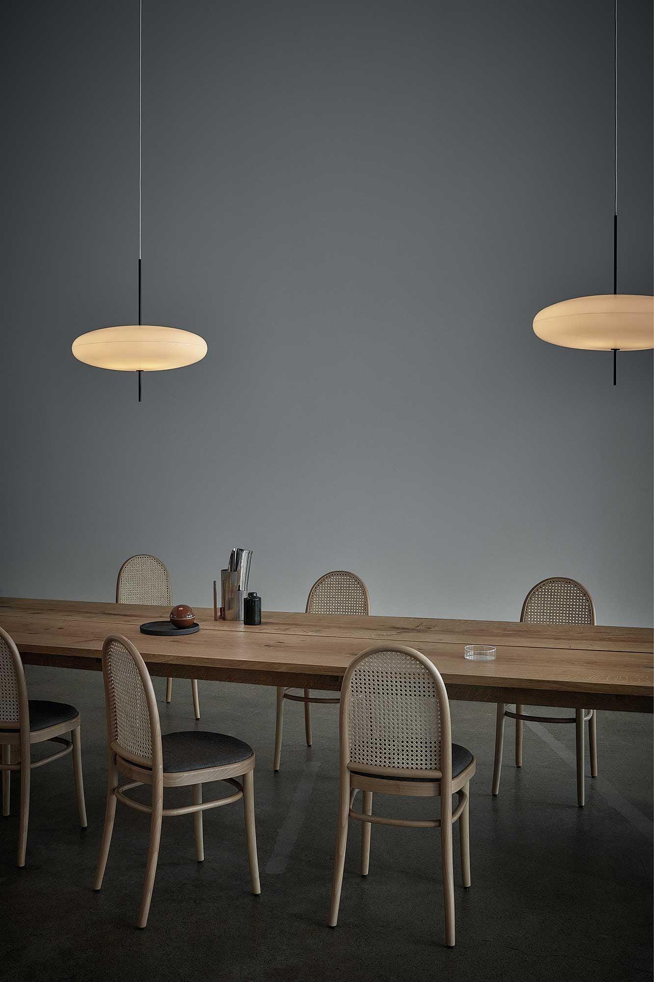 Lámpara colgante minimalista Lirioay