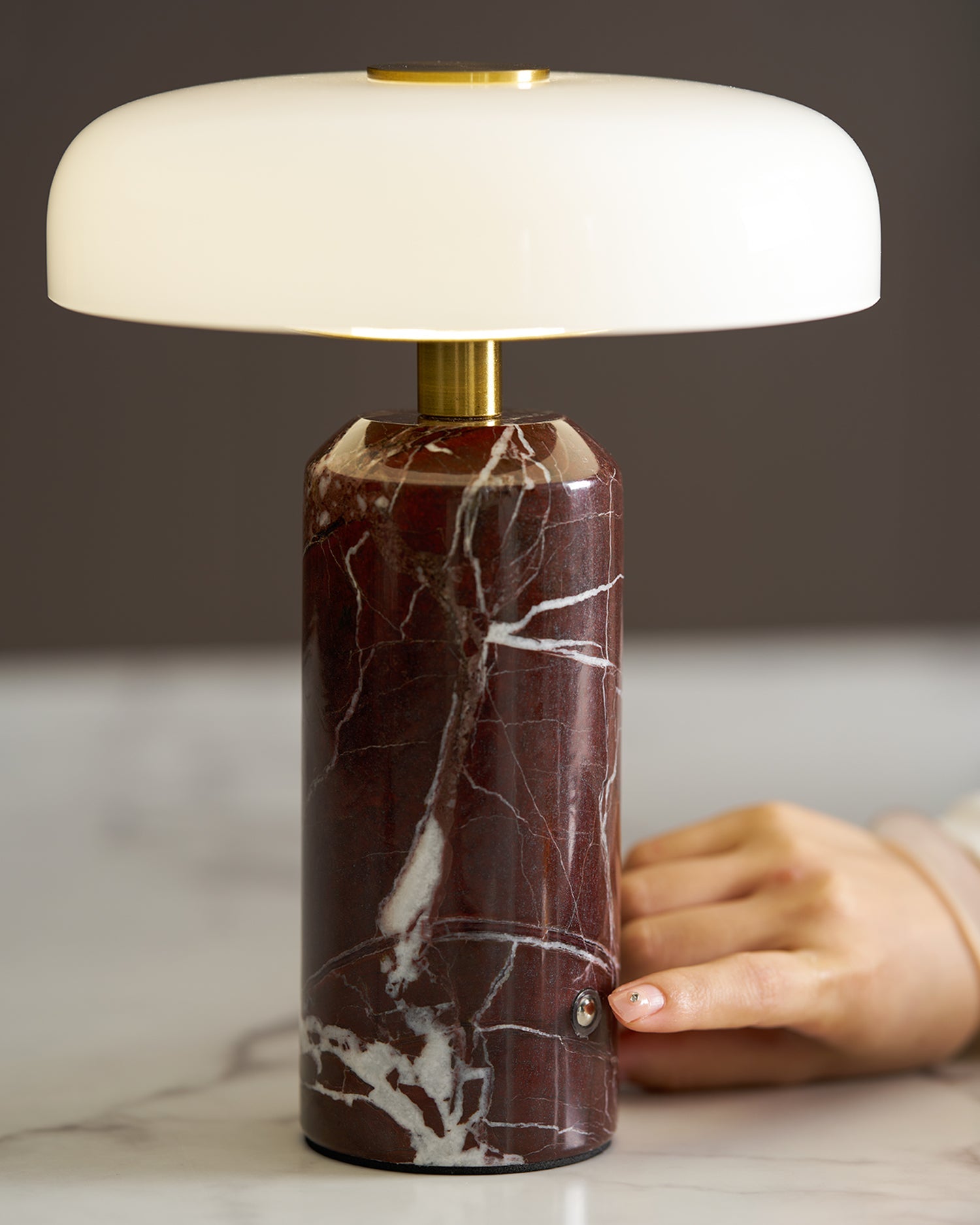 Lámpara de mesa Auraento