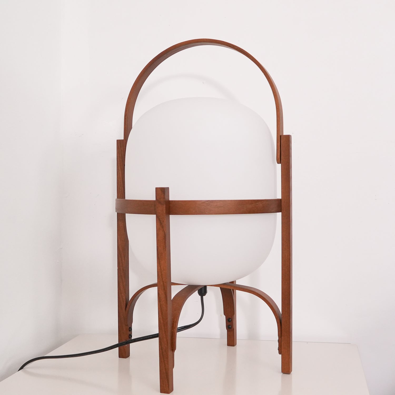 Lámpara de mesa Ondaelo