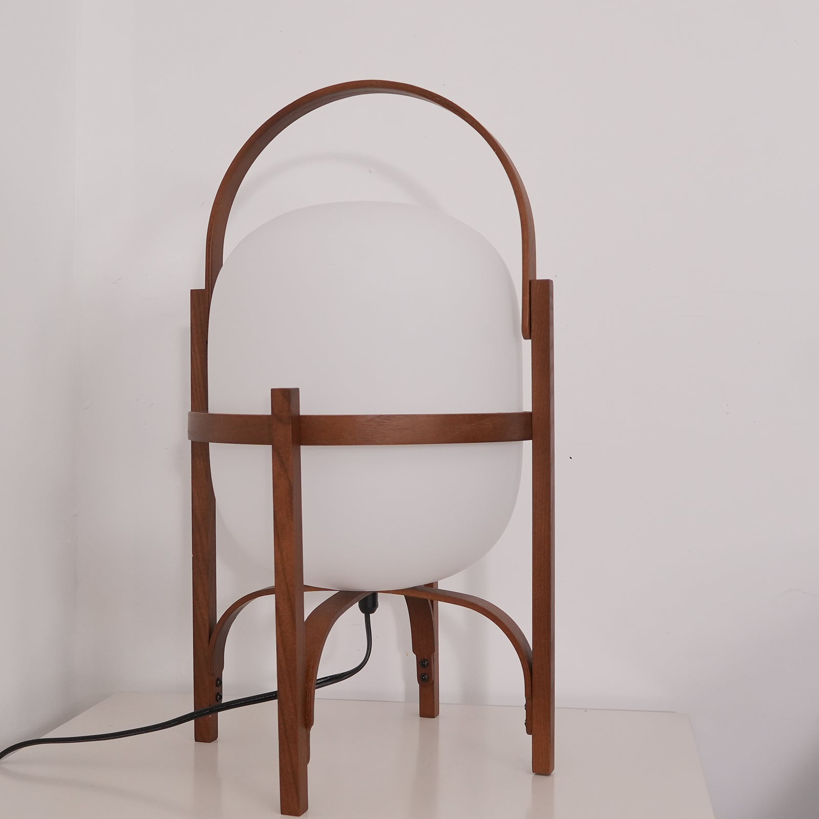 Lámpara de mesa Ondaelo