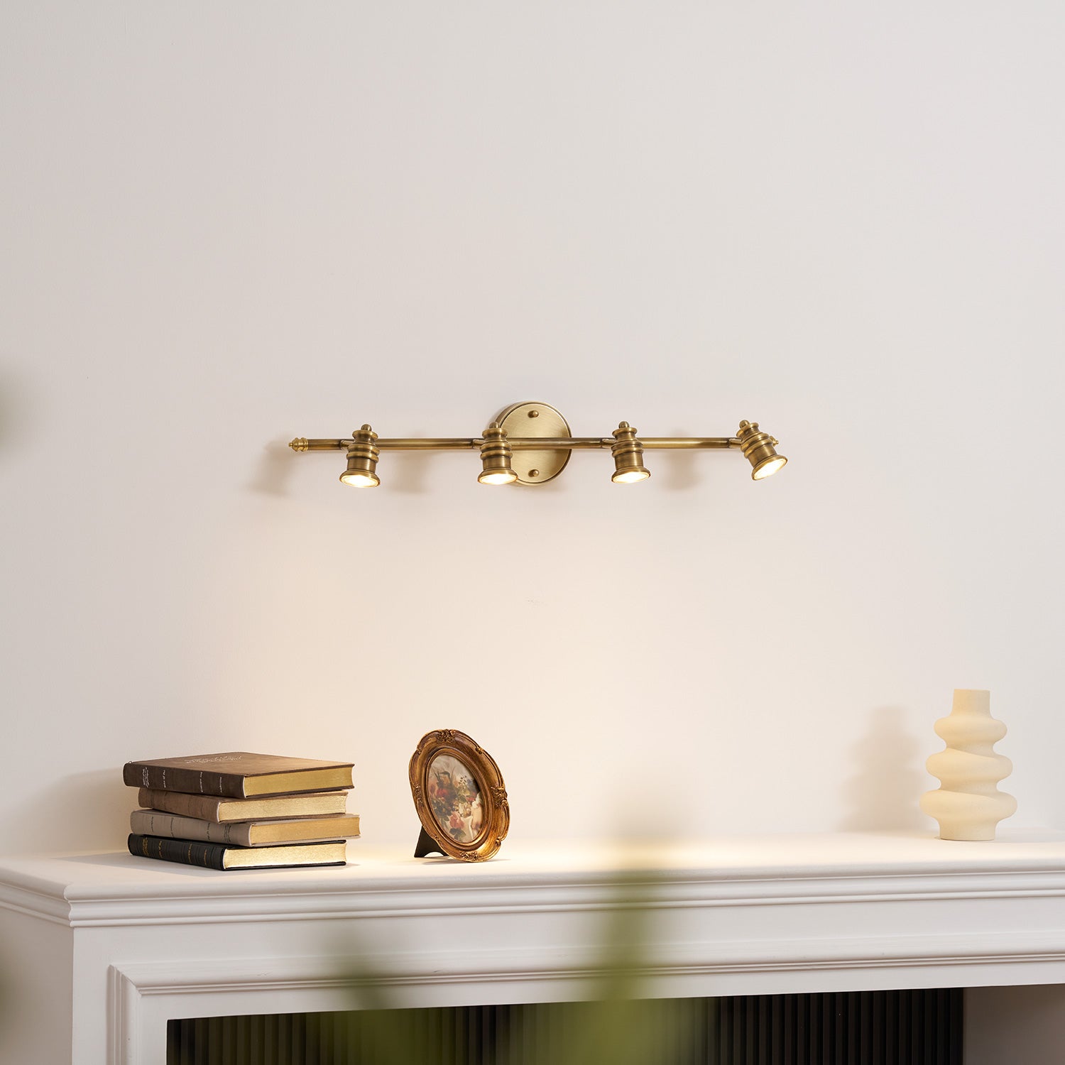 Aplique de pared lineal Moraento
