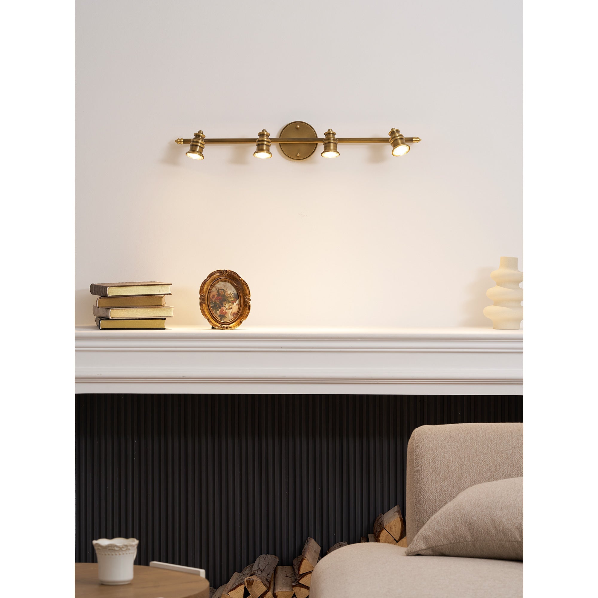 Aplique de pared lineal Moraento