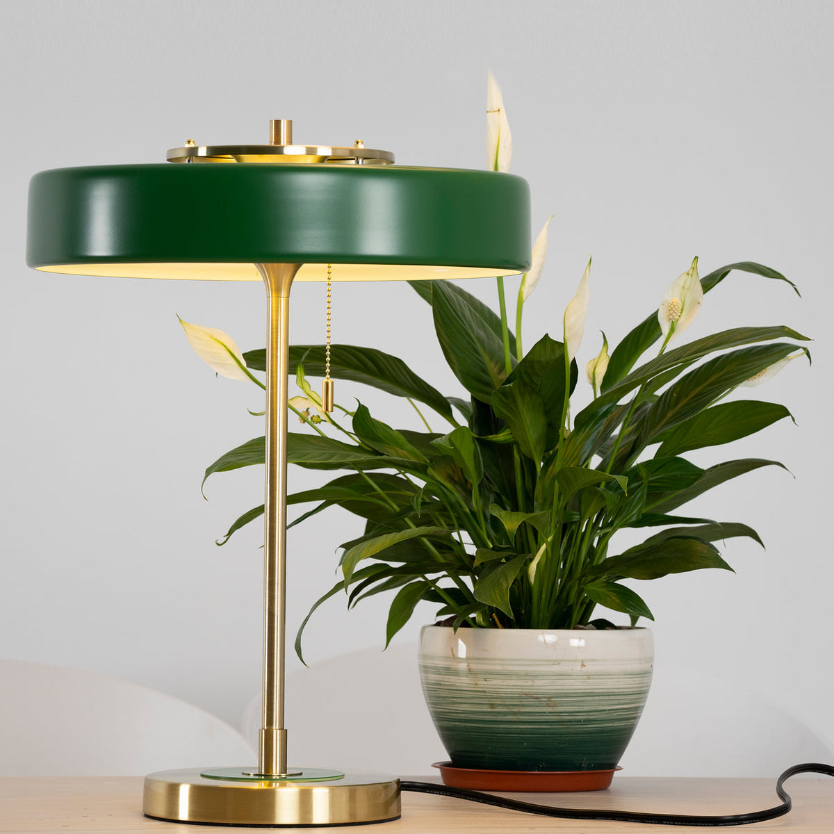 Lámpara de mesa Finaora