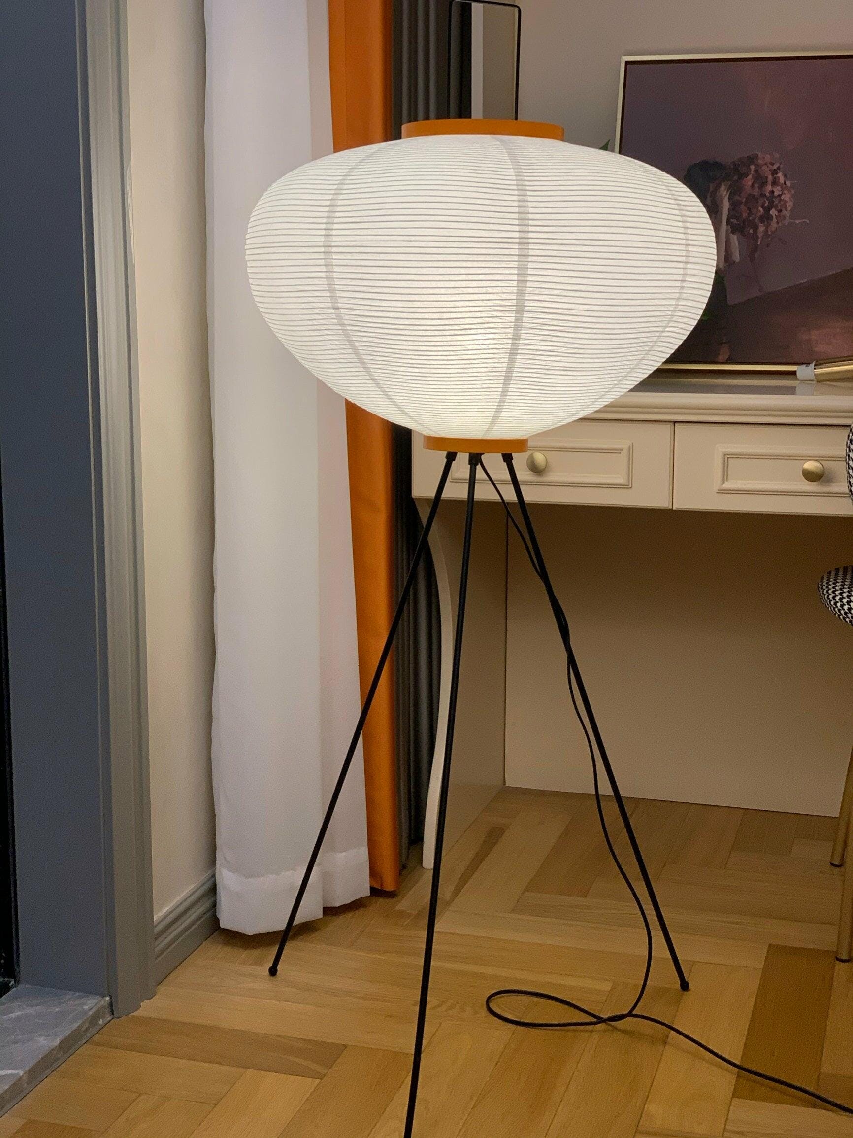 Lámpara de pie Davaen
