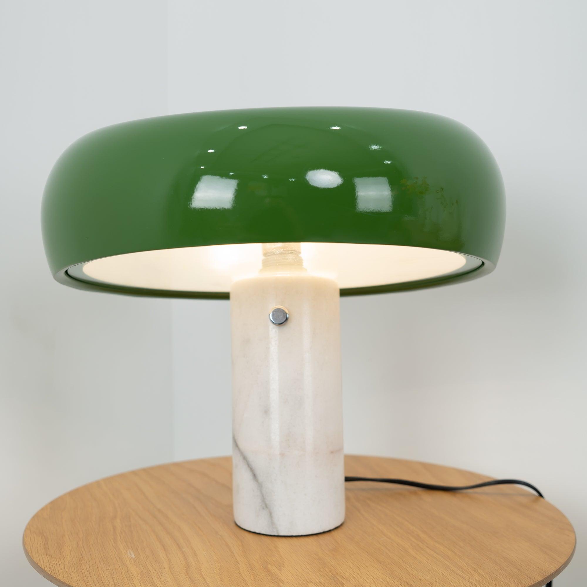 Lámpara de mesa Meva