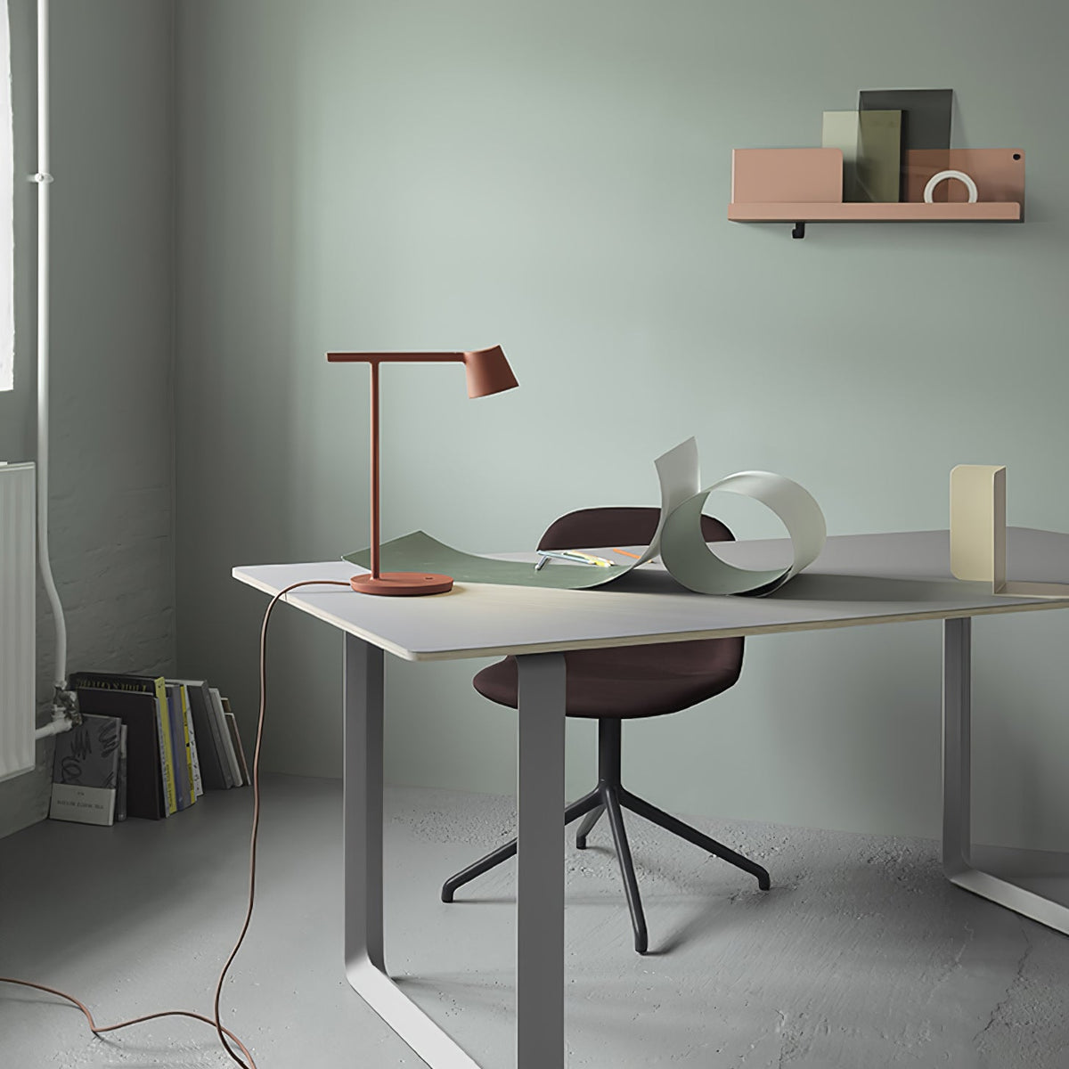 Lámpara de mesa minimalista Mielelo