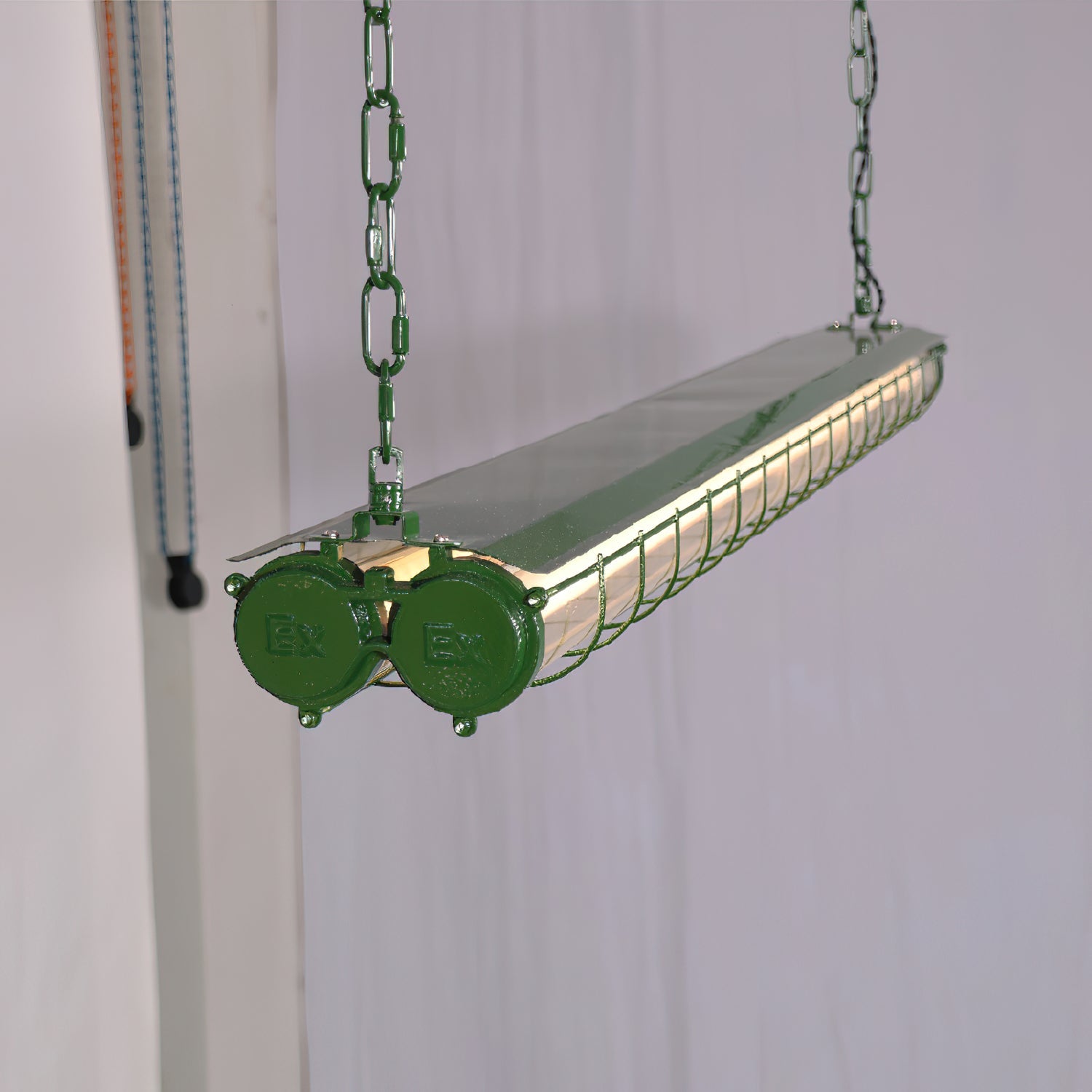 Lámpara colgante tubular Doraeo