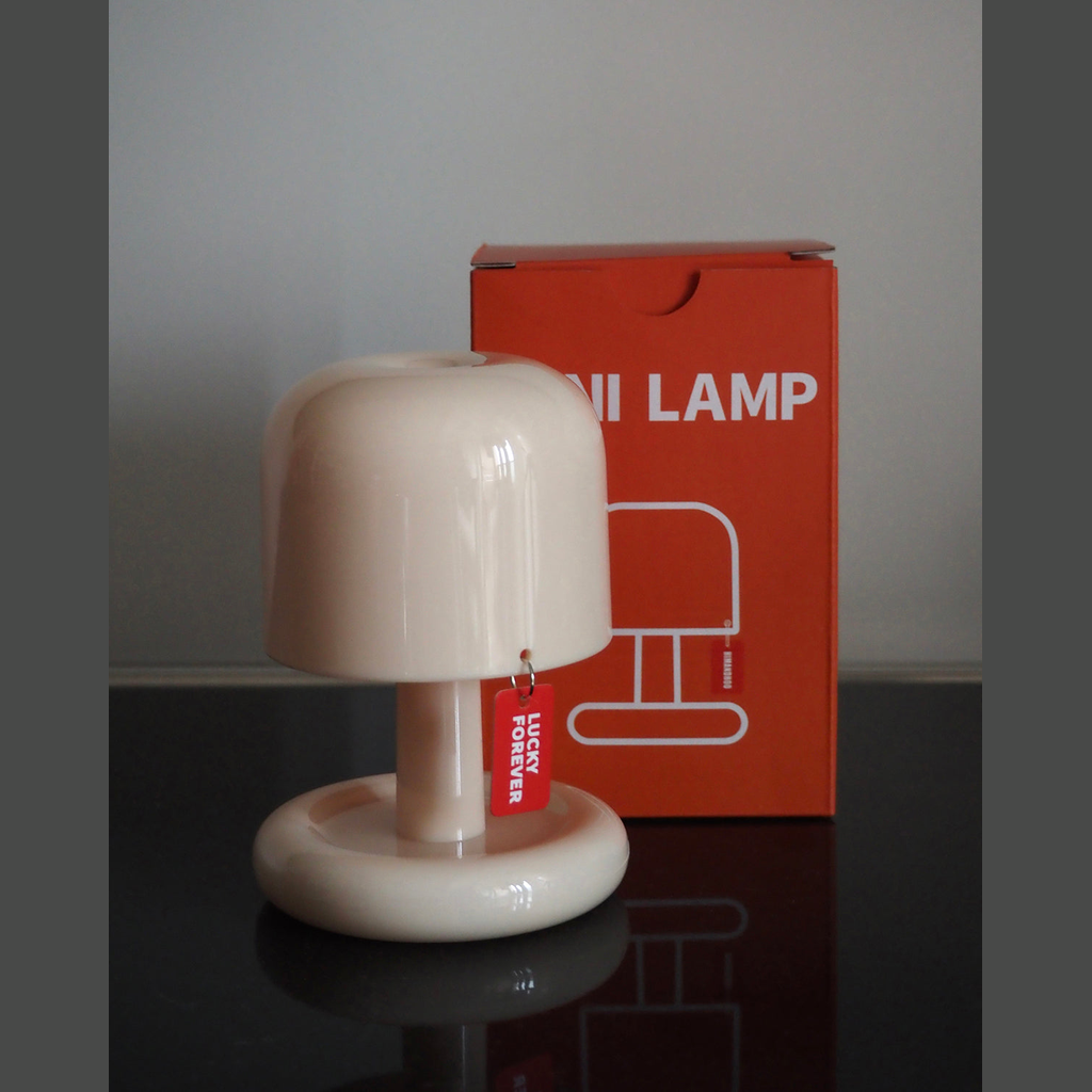 Lámpara de mesa tipo seta Fevelia