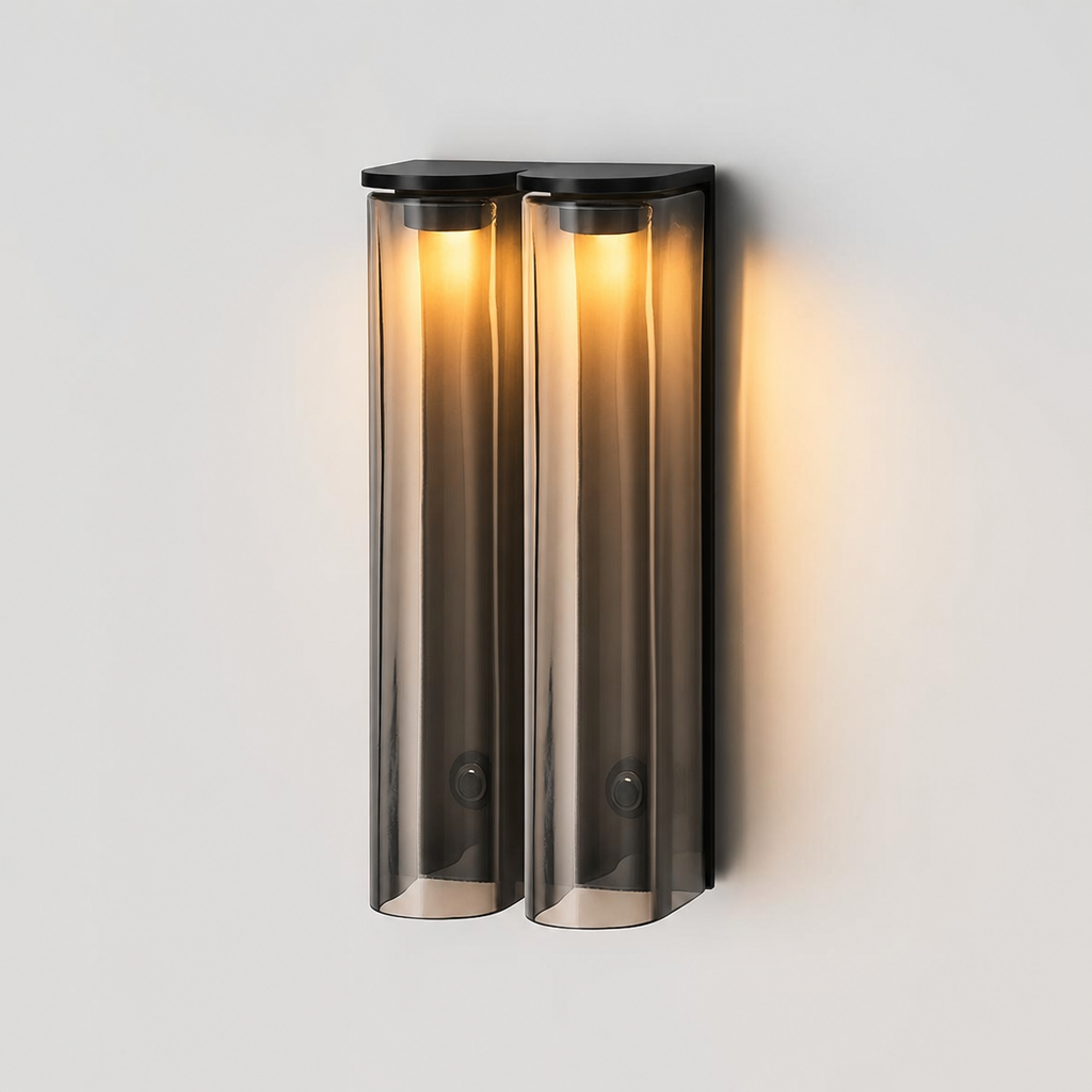 Aplique de pared tubular Olmiven Negro + vidrio gris humo Luz cálida