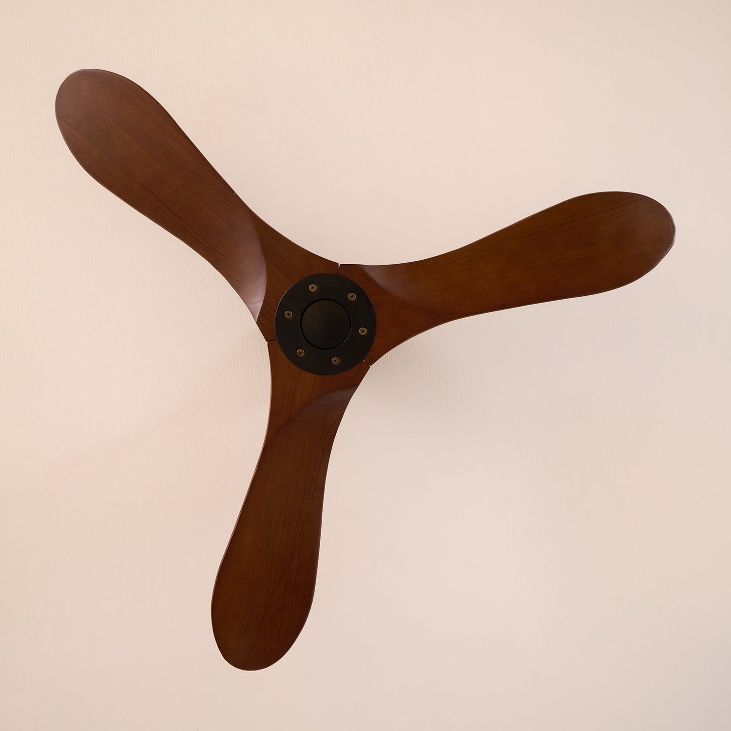 Ventilador de techo de madera Lorenna