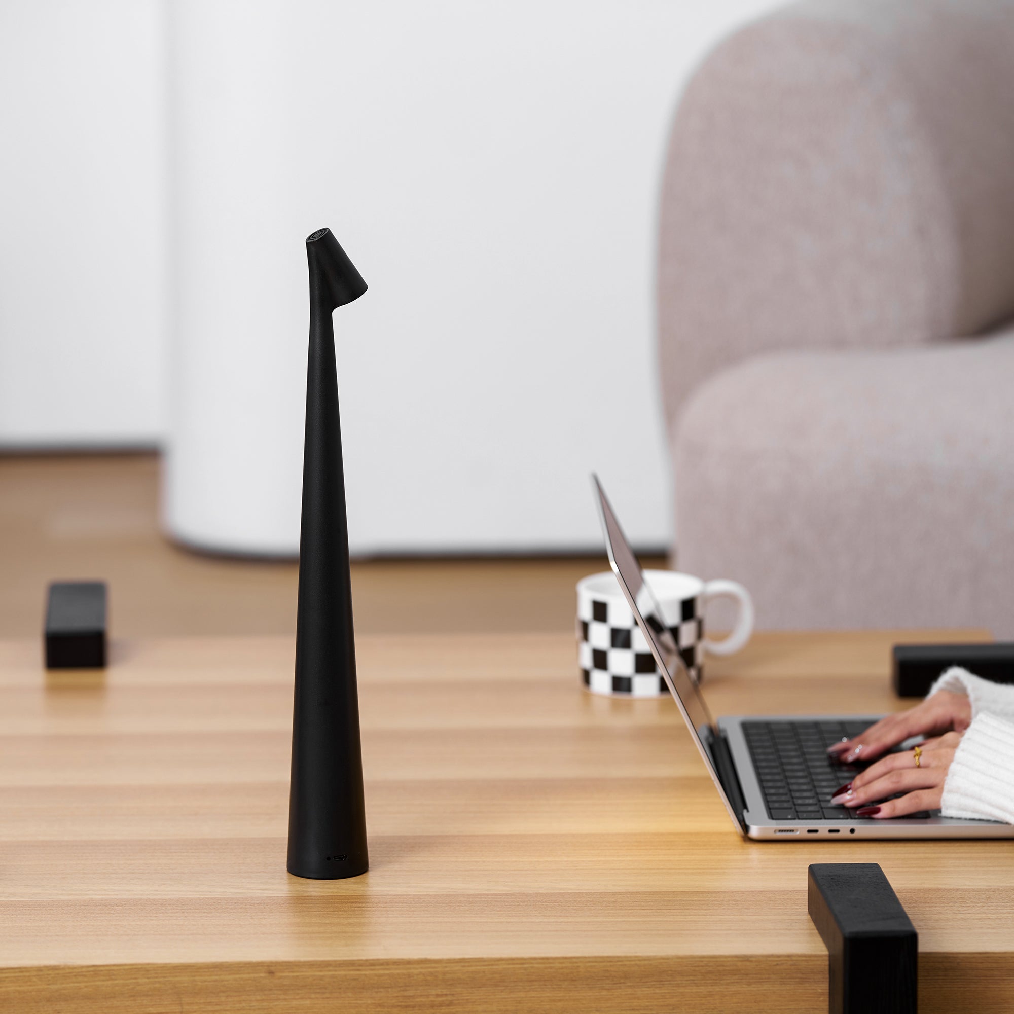 Lámpara de mesa Nubeora