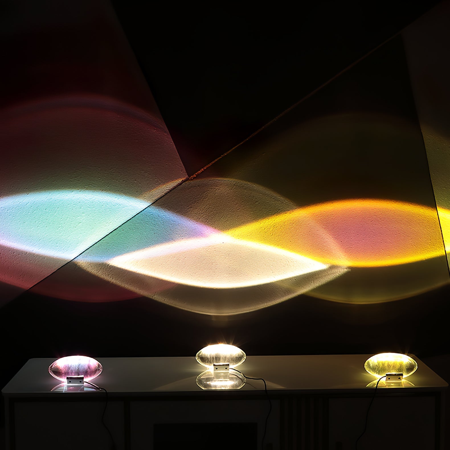 Lámpara de mesa ovalada Enaay