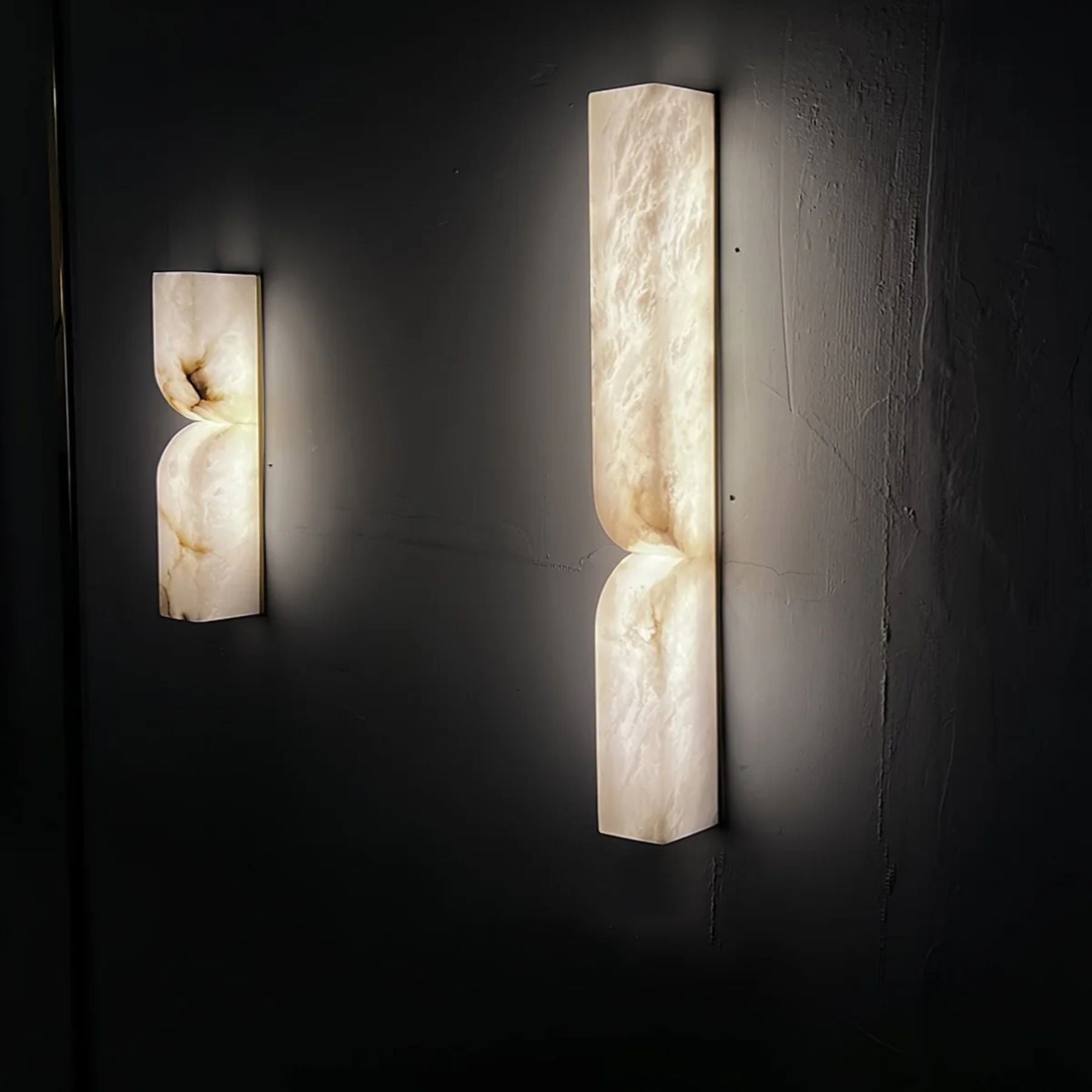 Lámpara de pared de alabastro Irelso