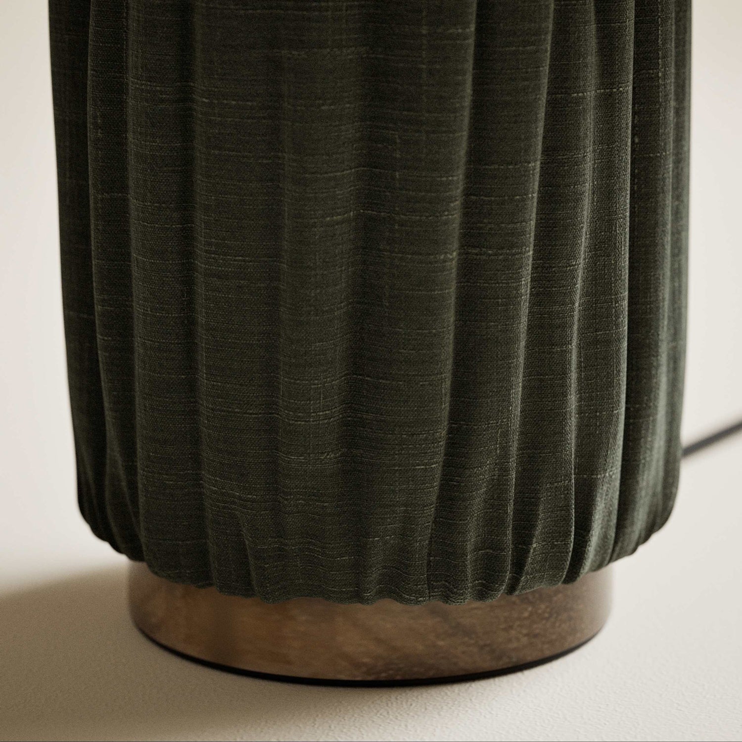 Lámpara de mesa retro Camio