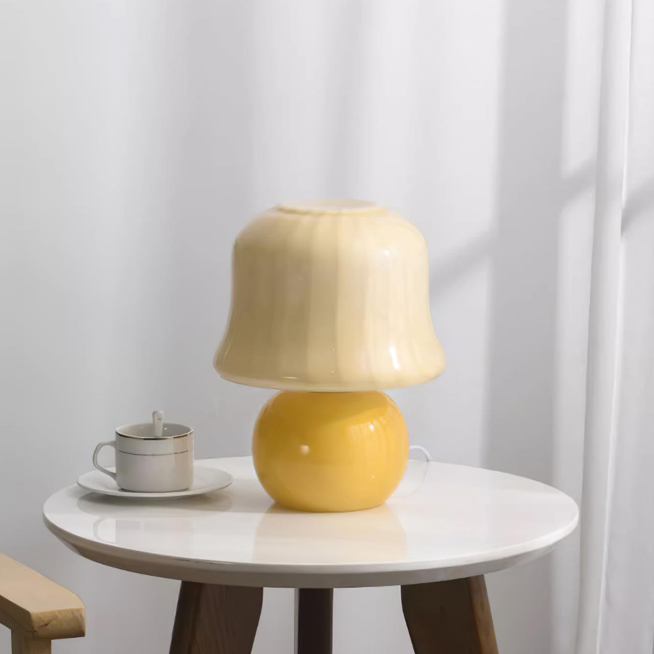 Lámpara de mesa tipo seta Cidel