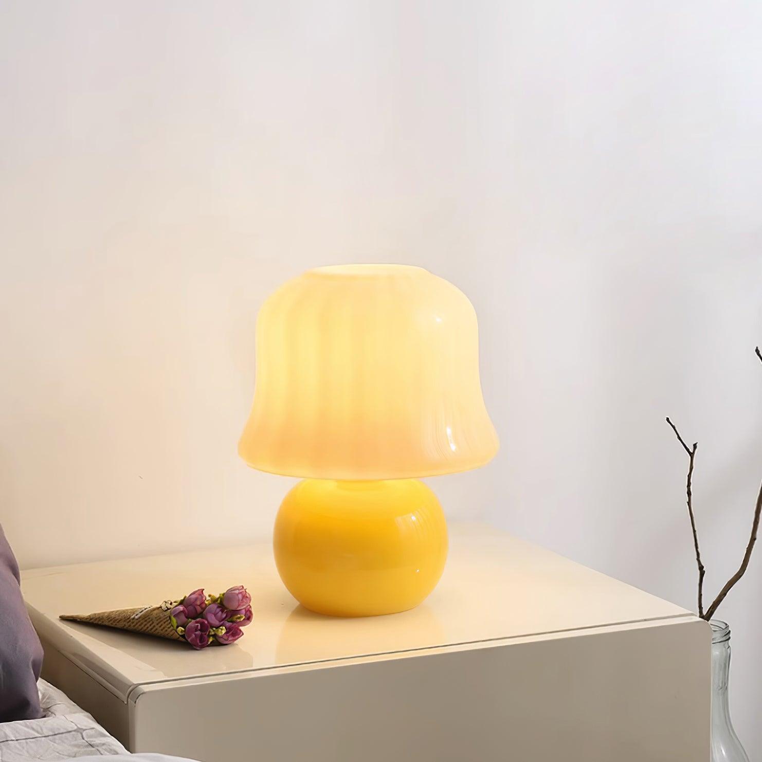 Lámpara de mesa tipo seta Cidel