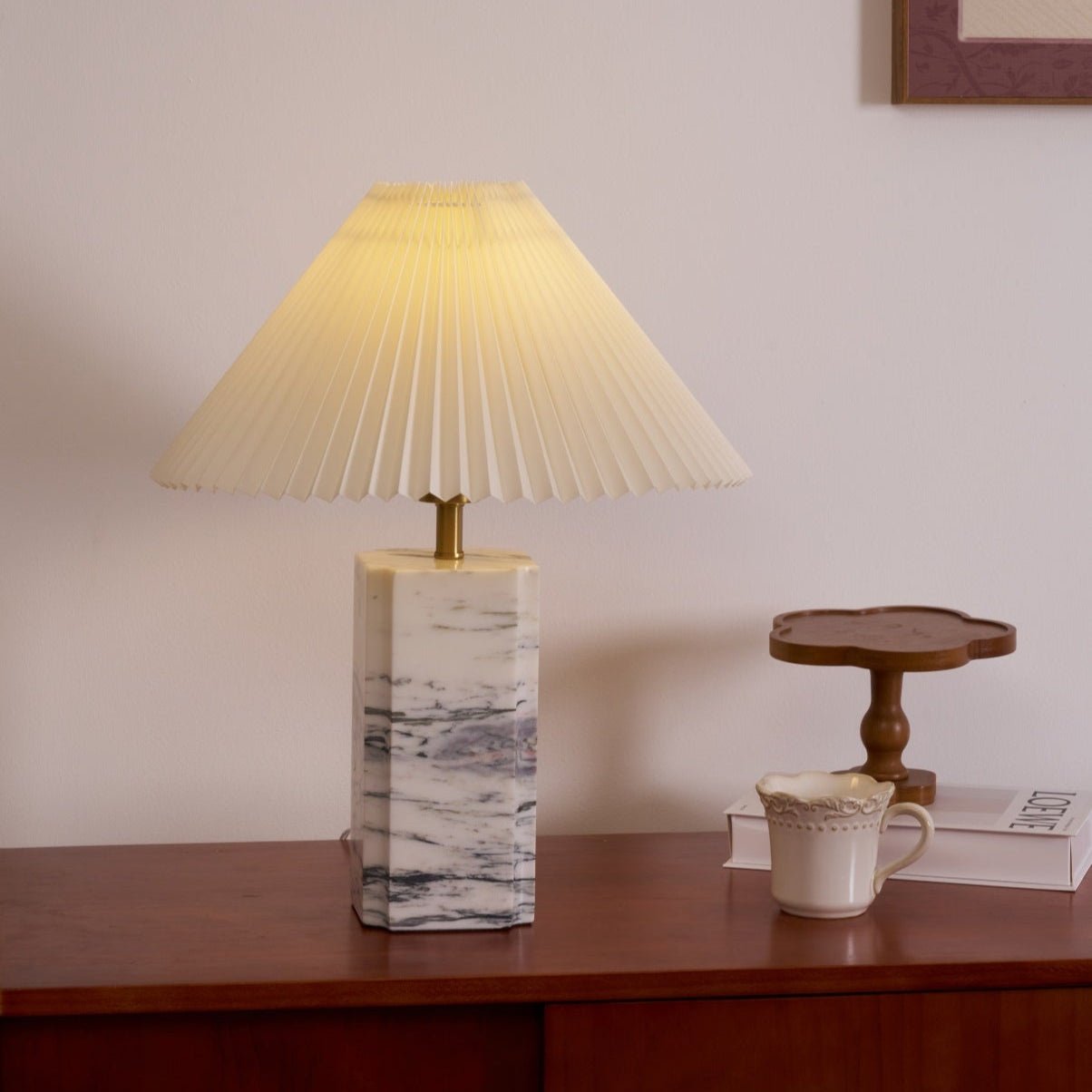 Lámpara de mesa de mármol Lloza