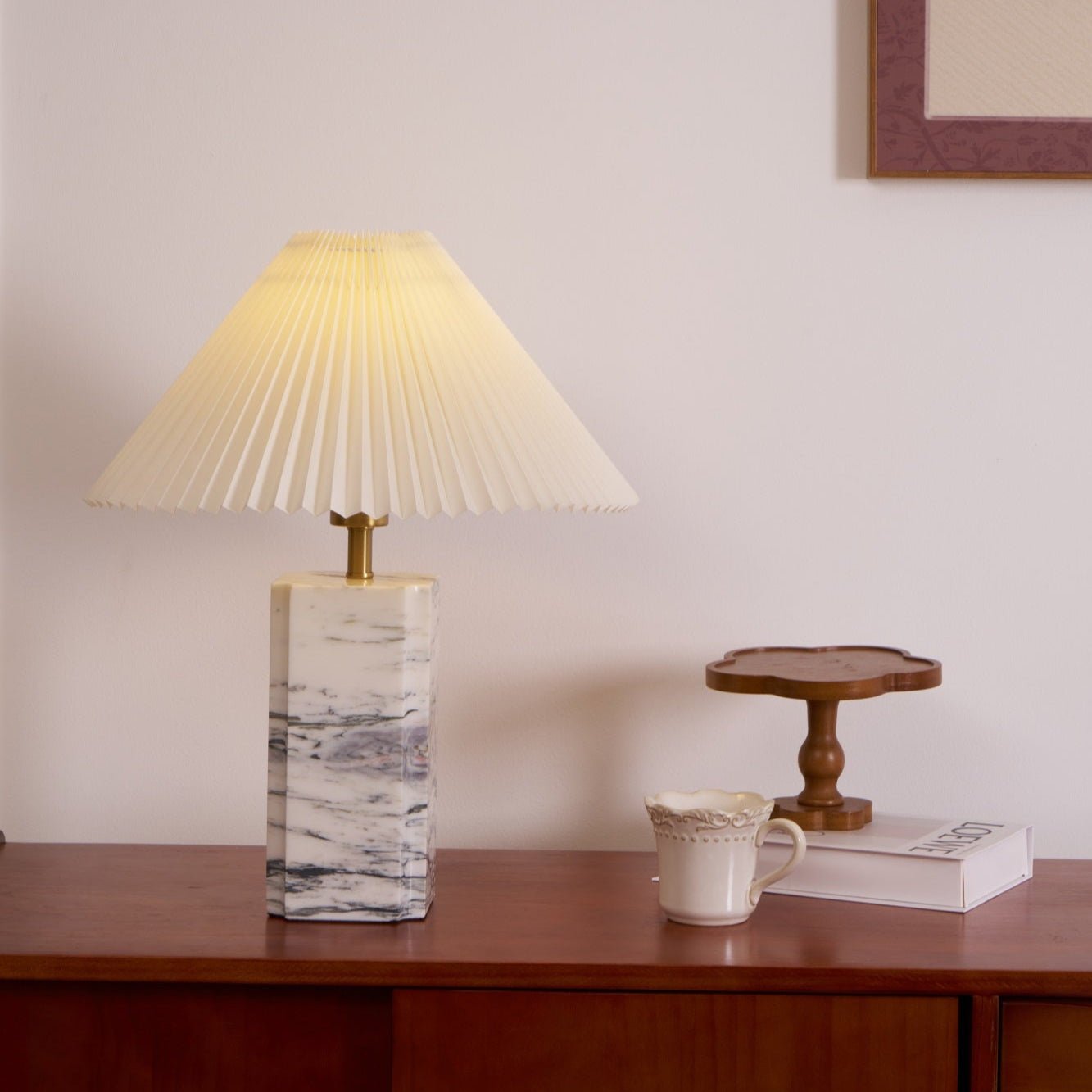 Lámpara de mesa de mármol Lloza