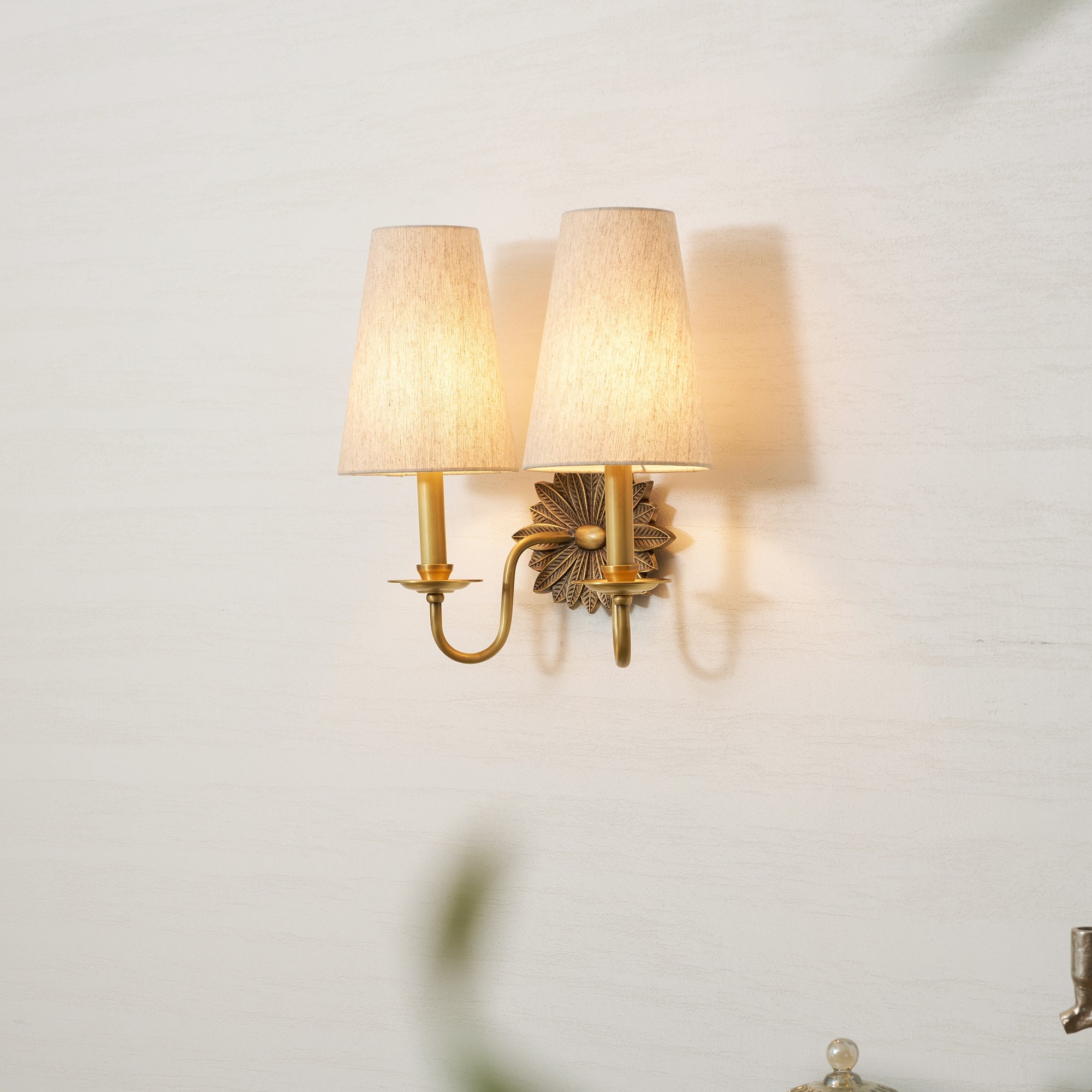 Aplique de pared doble Lirioea