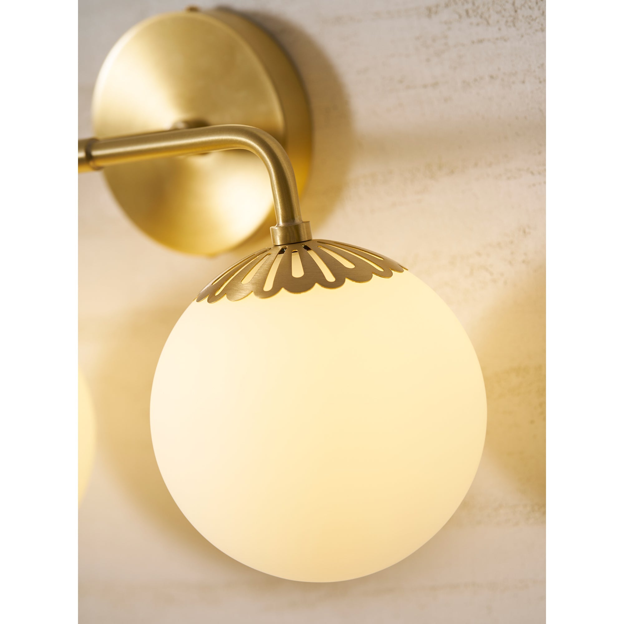 Aplique de pared globo Lisavia