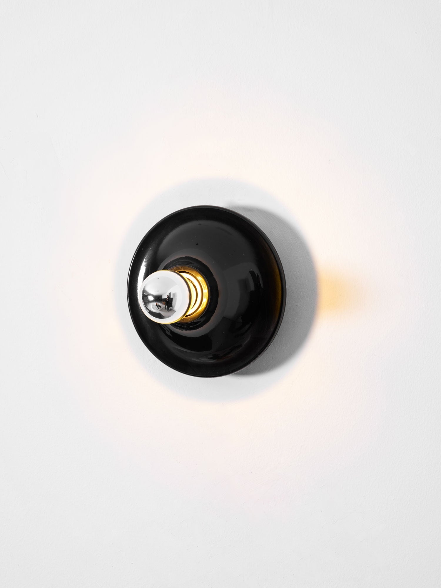 Aplique de pared minimalista Avavo
