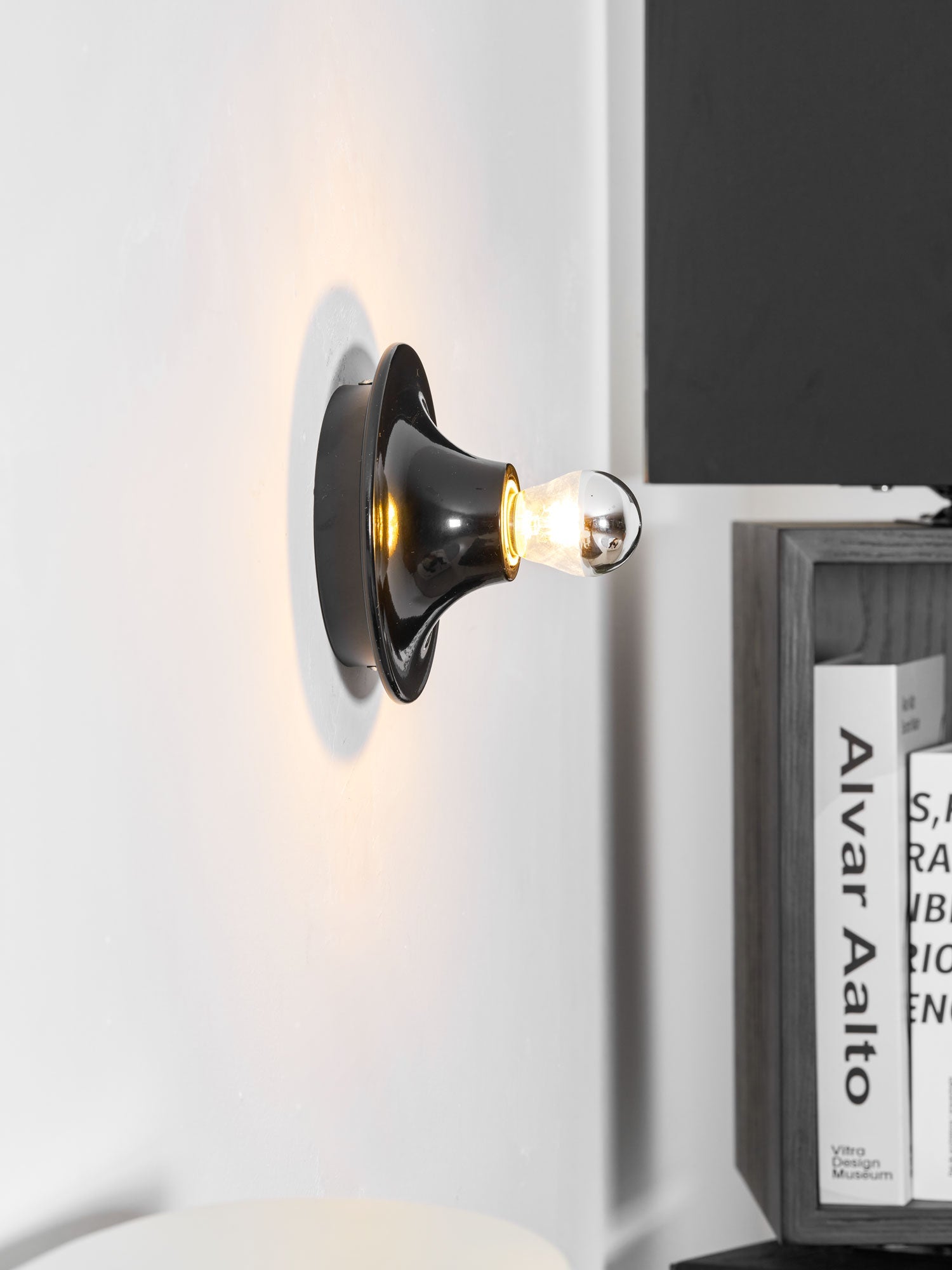 Aplique de pared minimalista Avavo