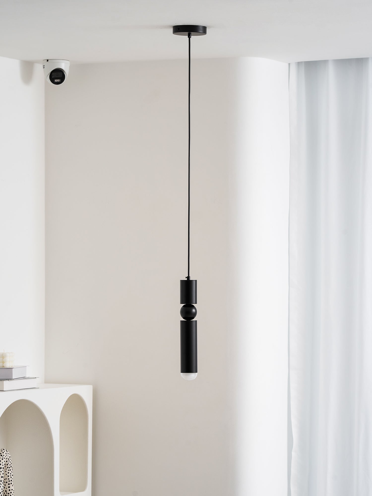 Lámpara colgante tubular Lirioara