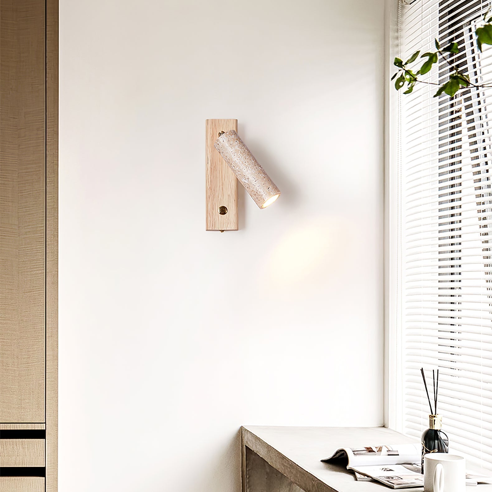 Aplique de pared tubular Dinauna