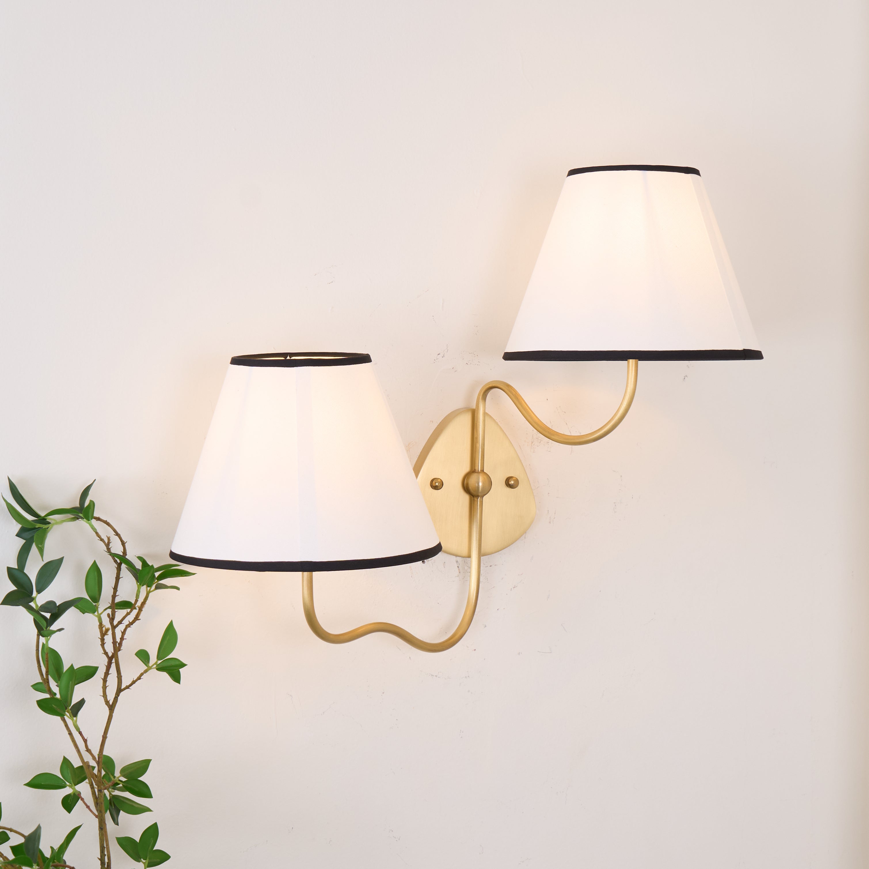 Aplique de pared Helaara
