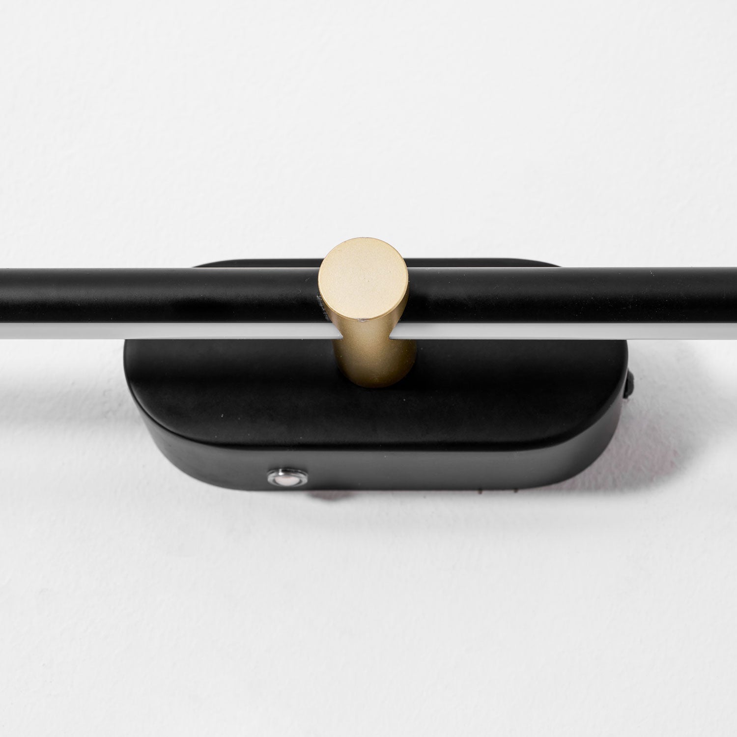 Aplique de pared lineal Coraio
