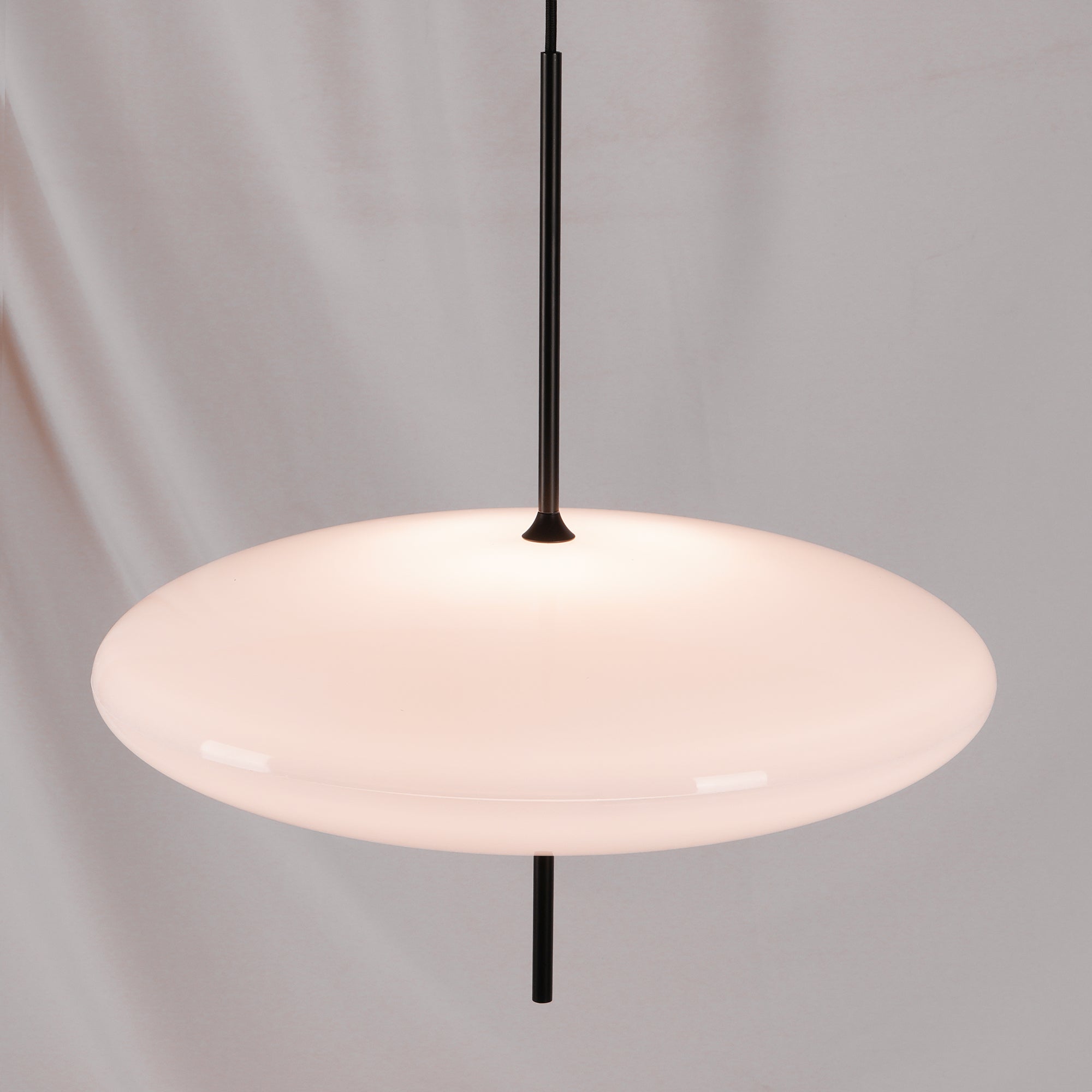 Lámpara colgante minimalista Lirioay