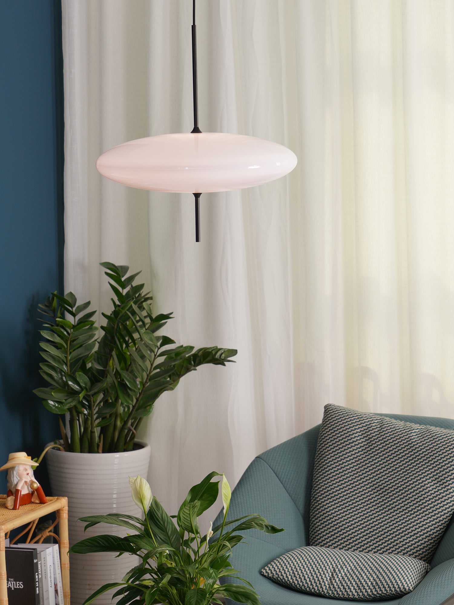 Lámpara colgante minimalista Lirioay