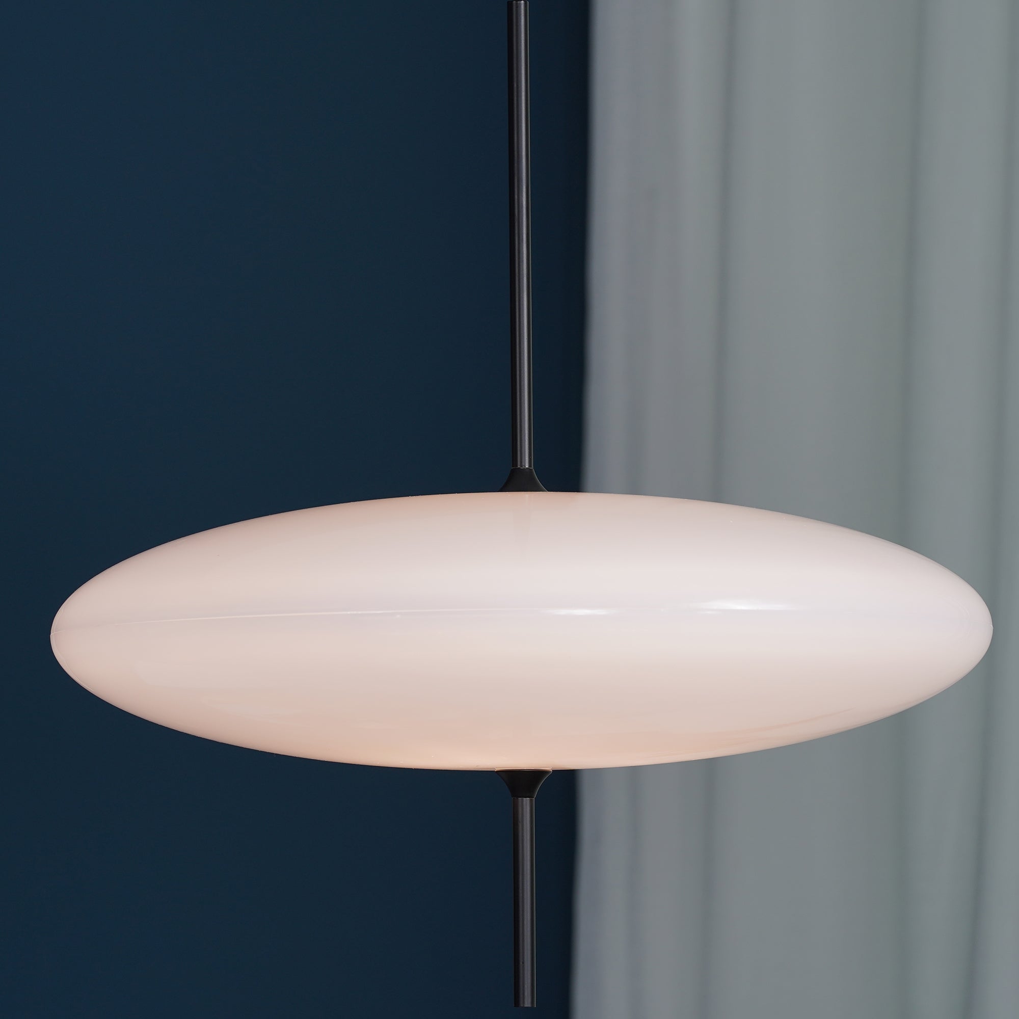 Lámpara colgante minimalista Lirioay