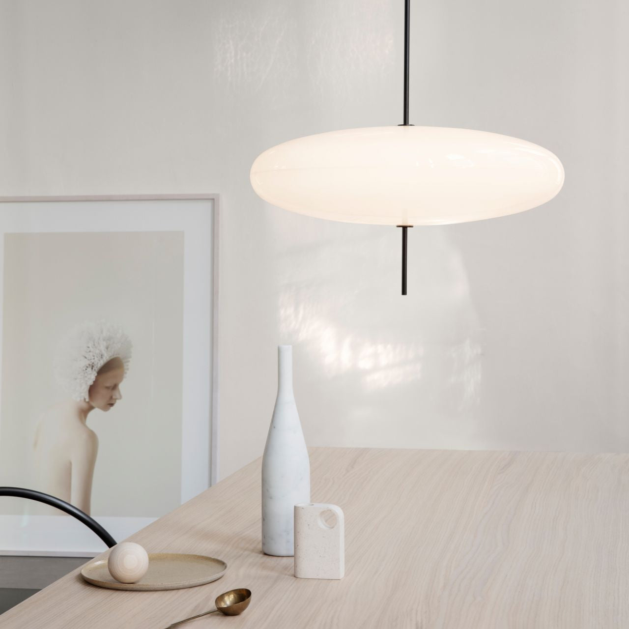 Lámpara colgante minimalista Lirioay