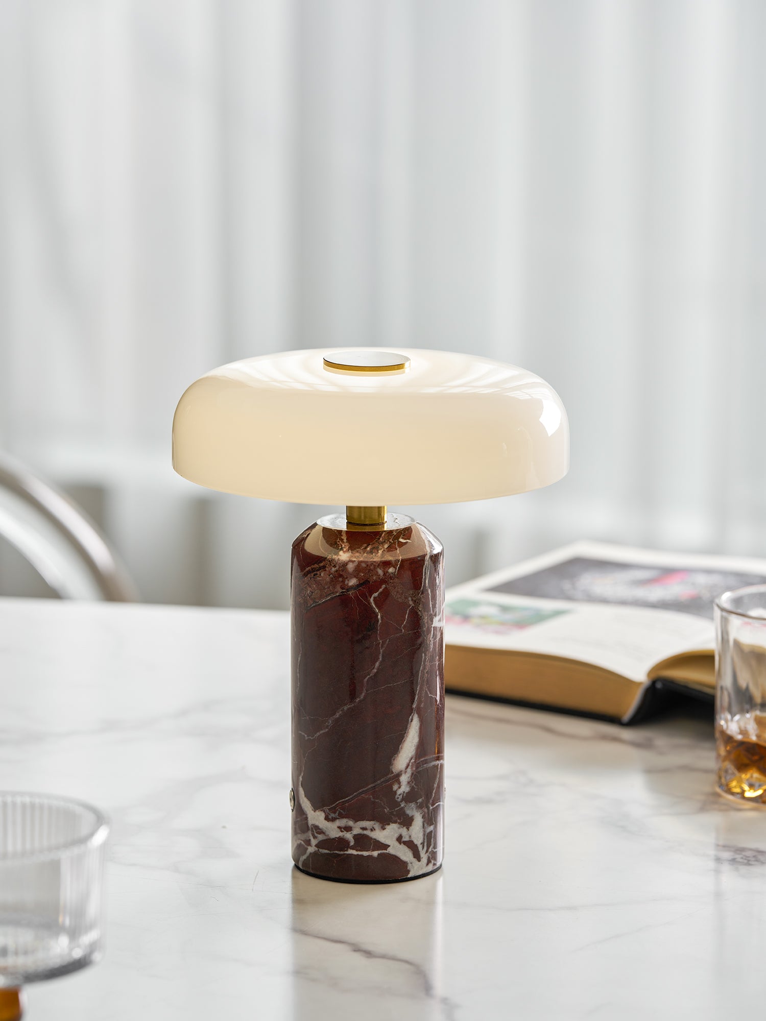 Lámpara de mesa Auraento